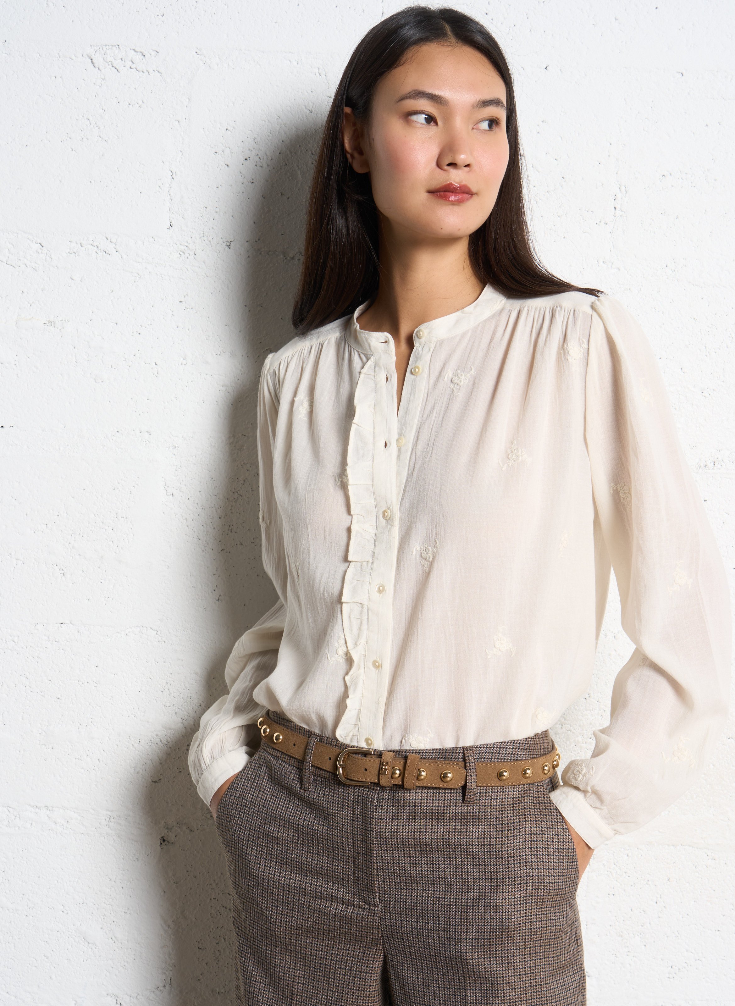 Ceinture à studs en cuir velours LE TEMPS DES CERISES Marron