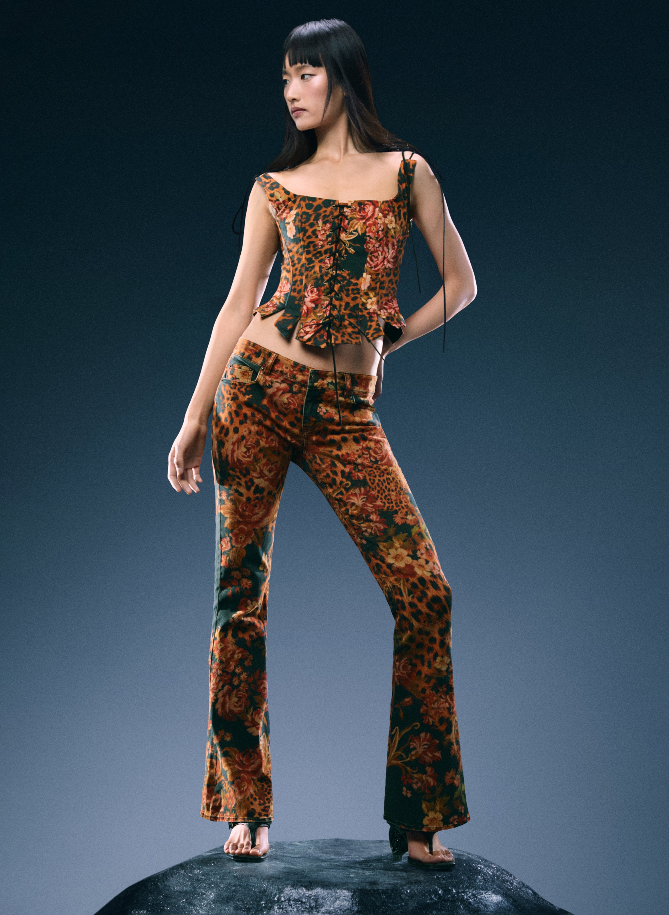 Jean évasé taille haute imprimé DESIGUAL Bleu