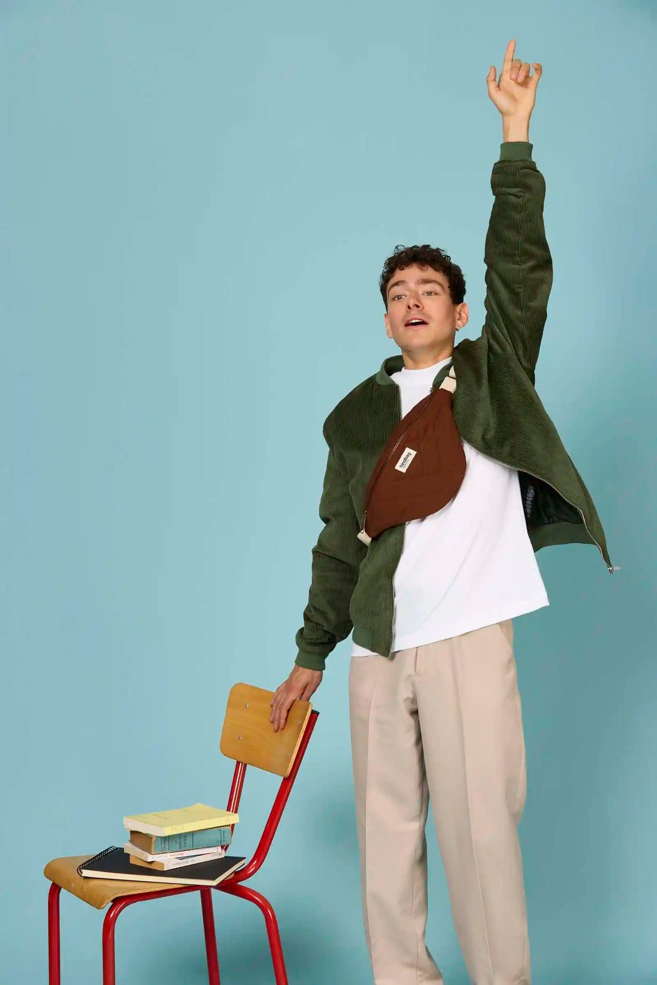 Cotton waist bag Brown