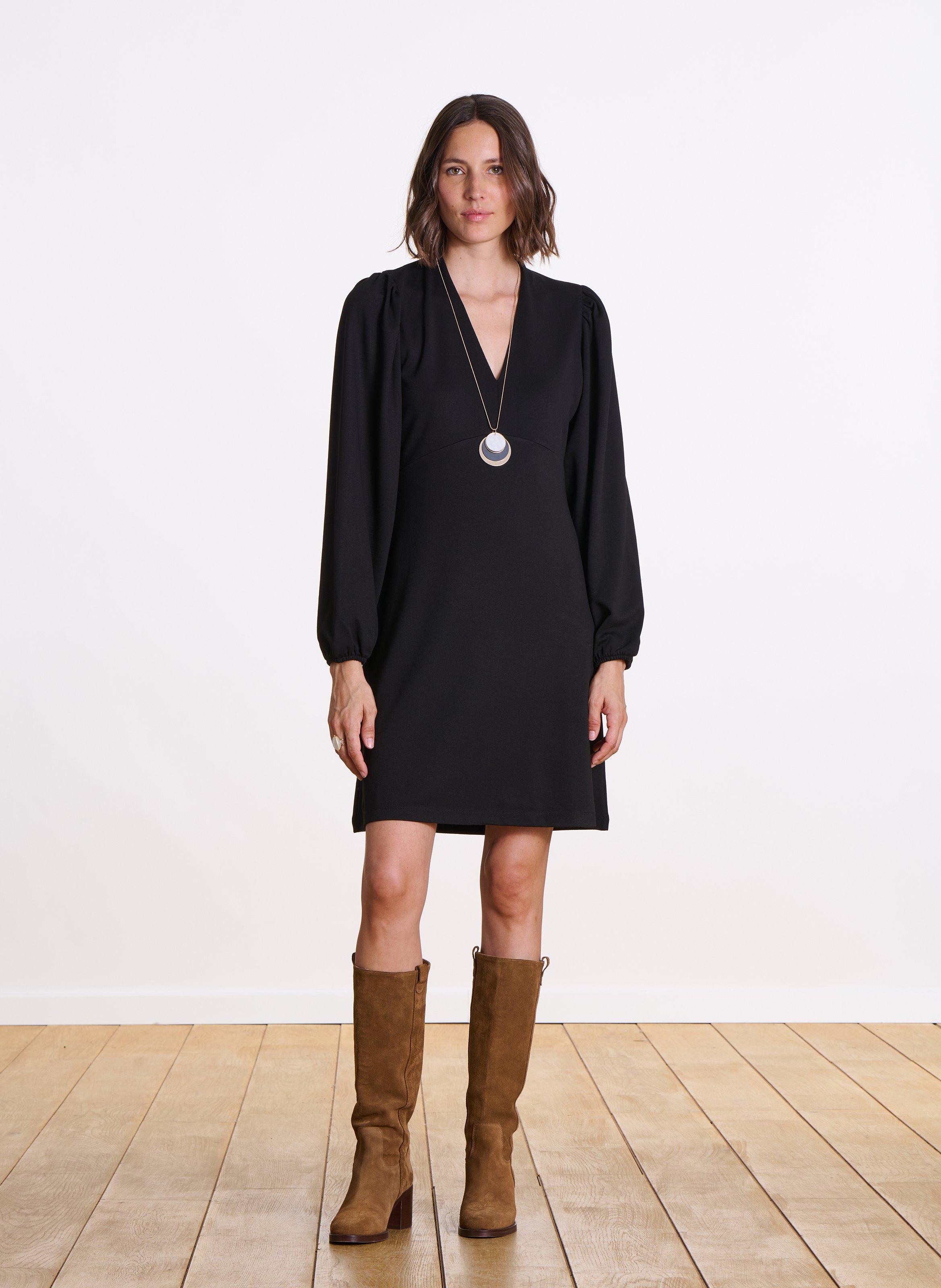 Korte jurk met V-hals LA FEE MARABOUTEE Black