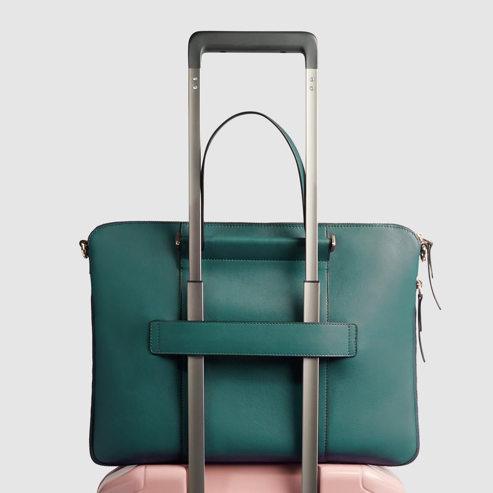 Leather messenger bag PIQUADRO Blue