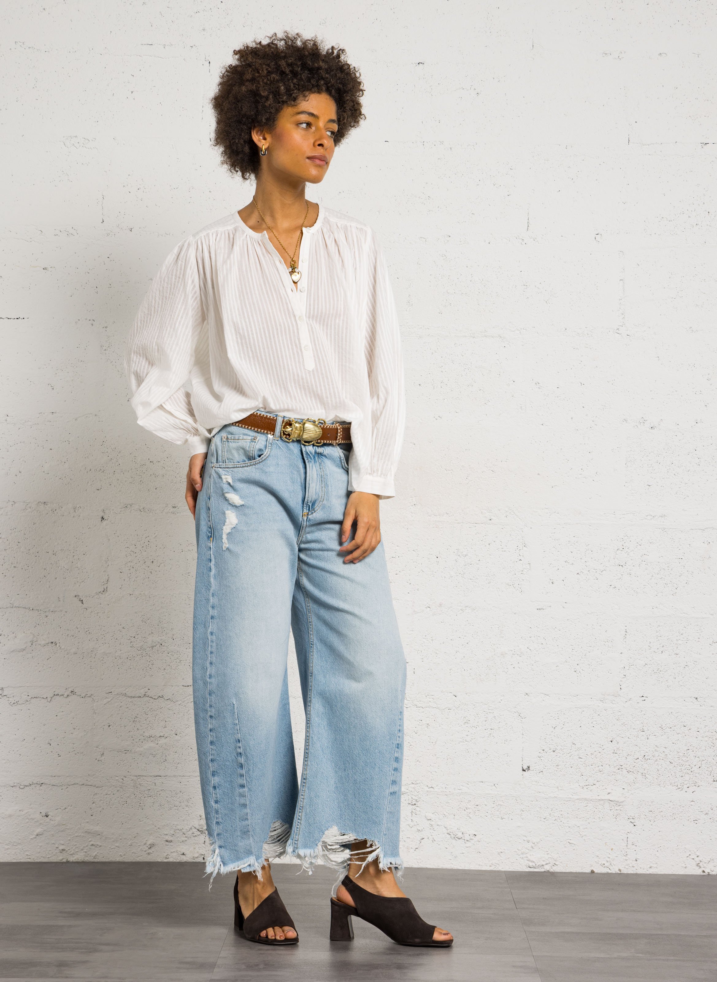 Round neck buttoned cotton blouse DES PETITS HAUTS Beige