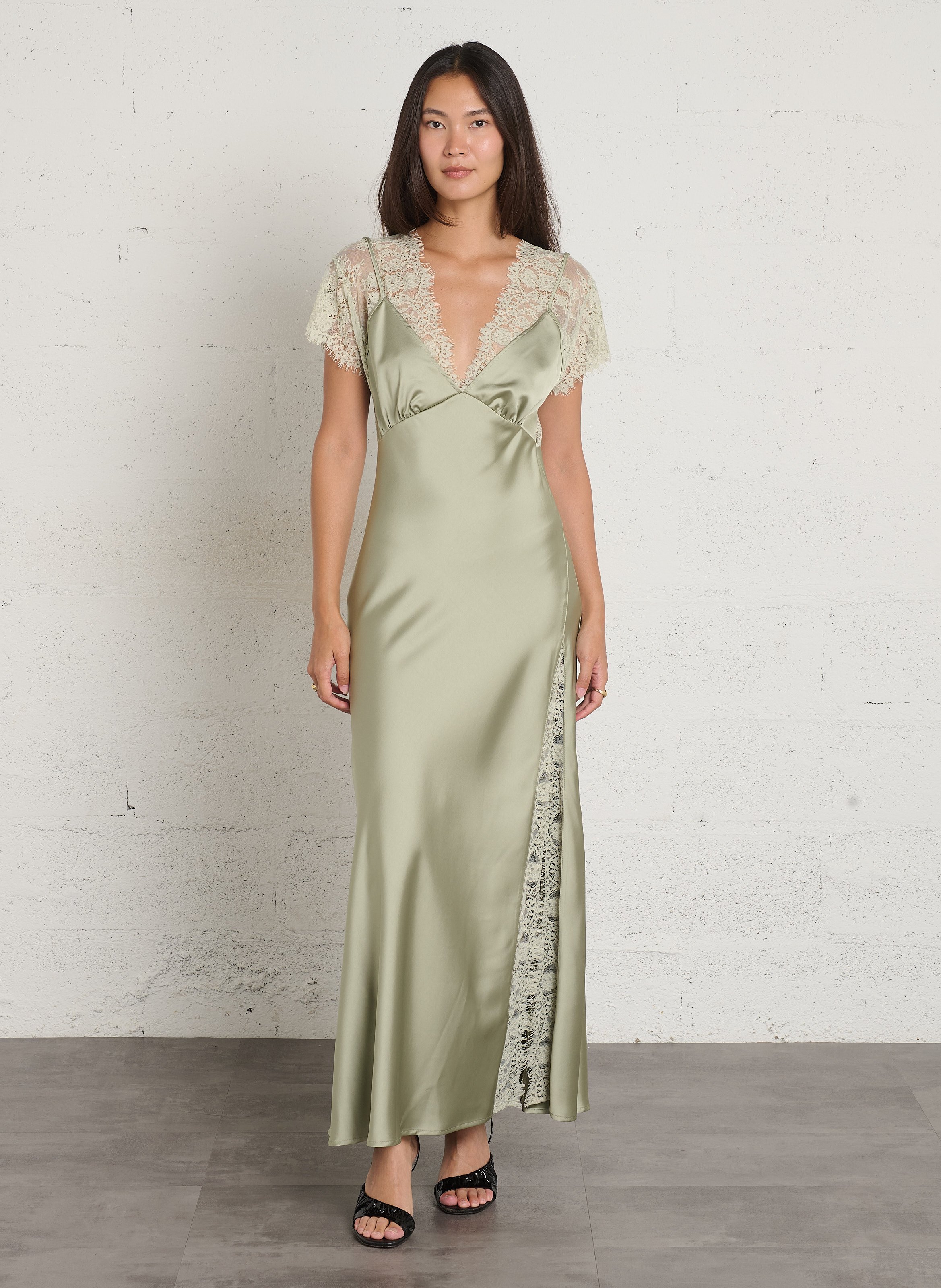 Robe longue à dentelle satinée  IMPERIAL Vert