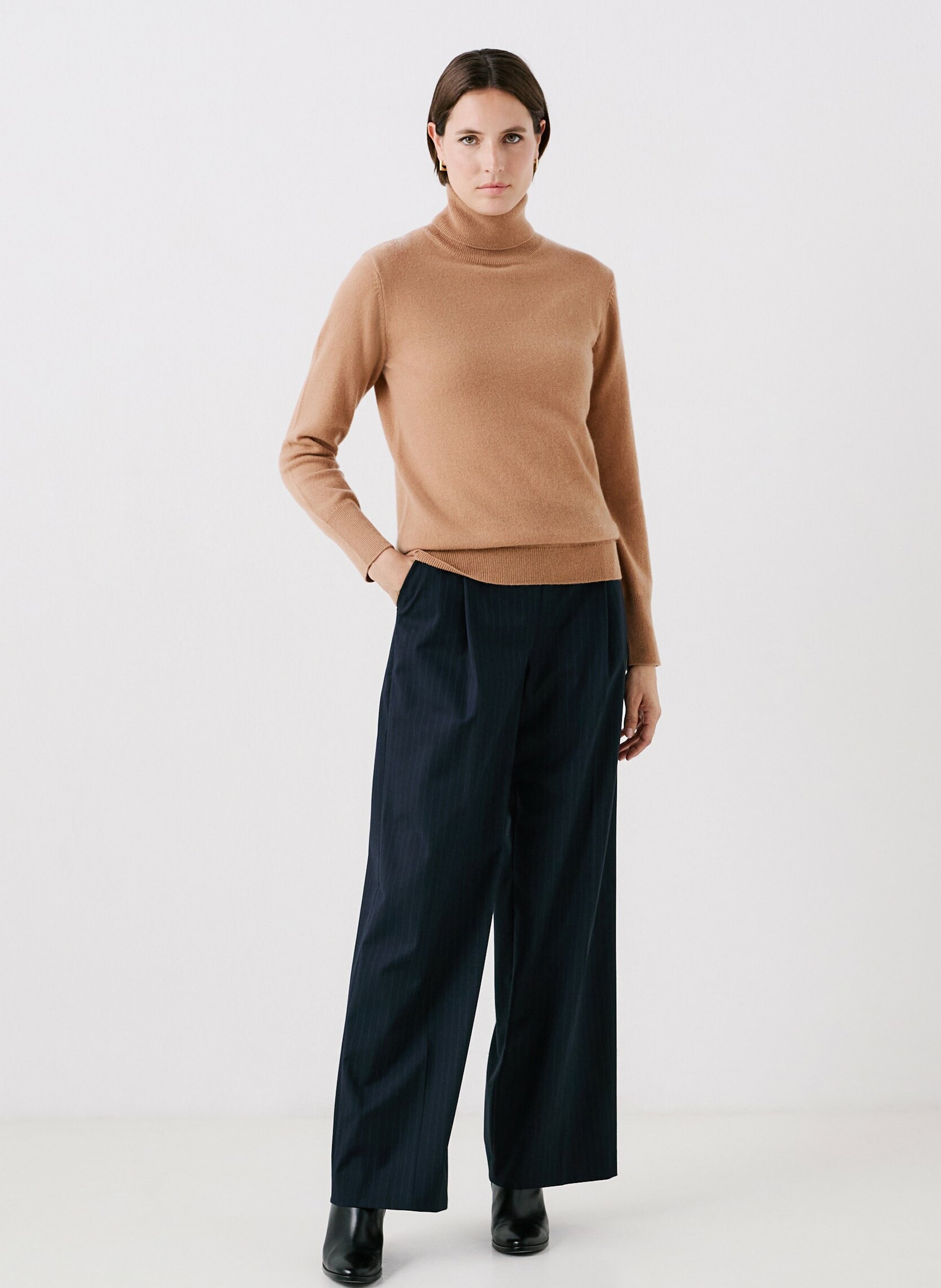 Cashmere straight-cut turtleneck sweater CAROLL Brown