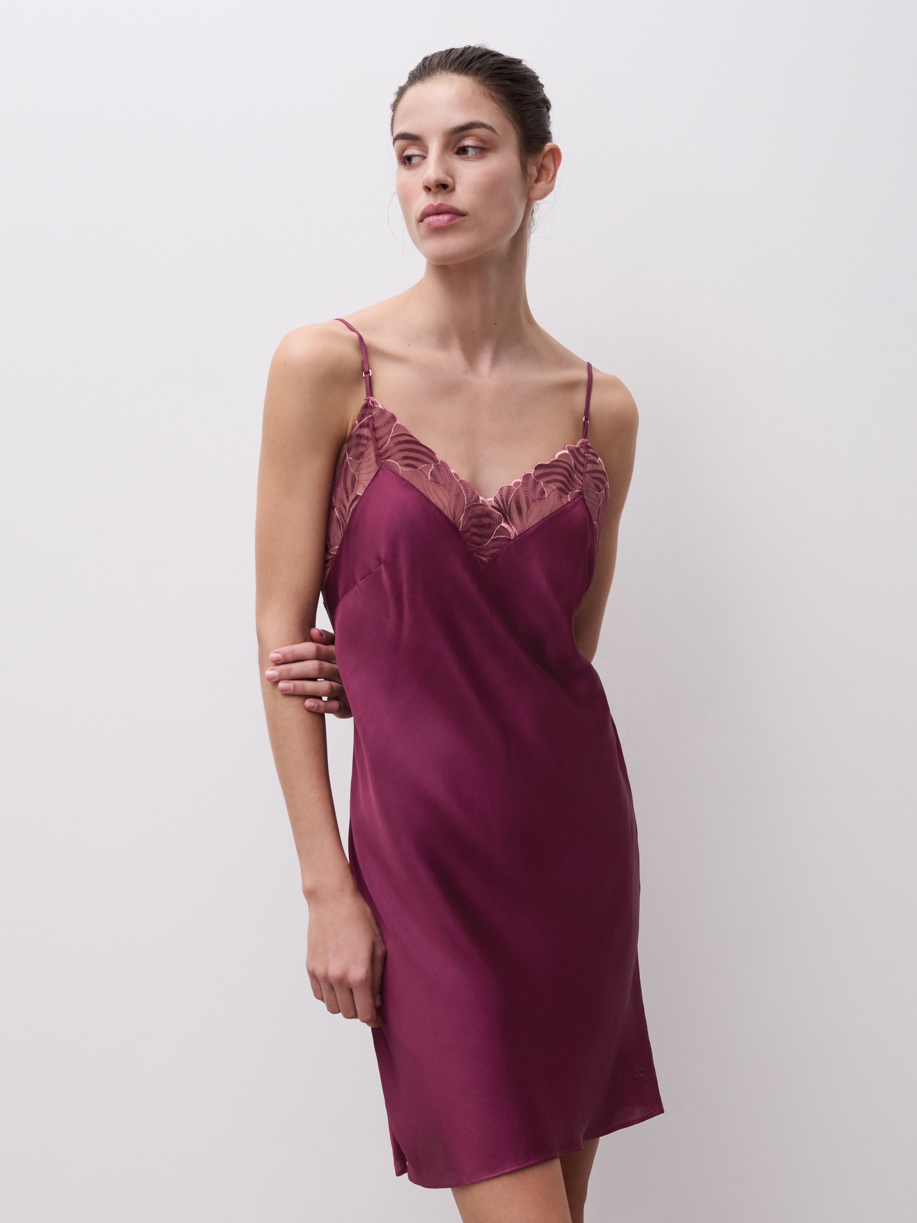 Embroidered nightgown CHANTELLE