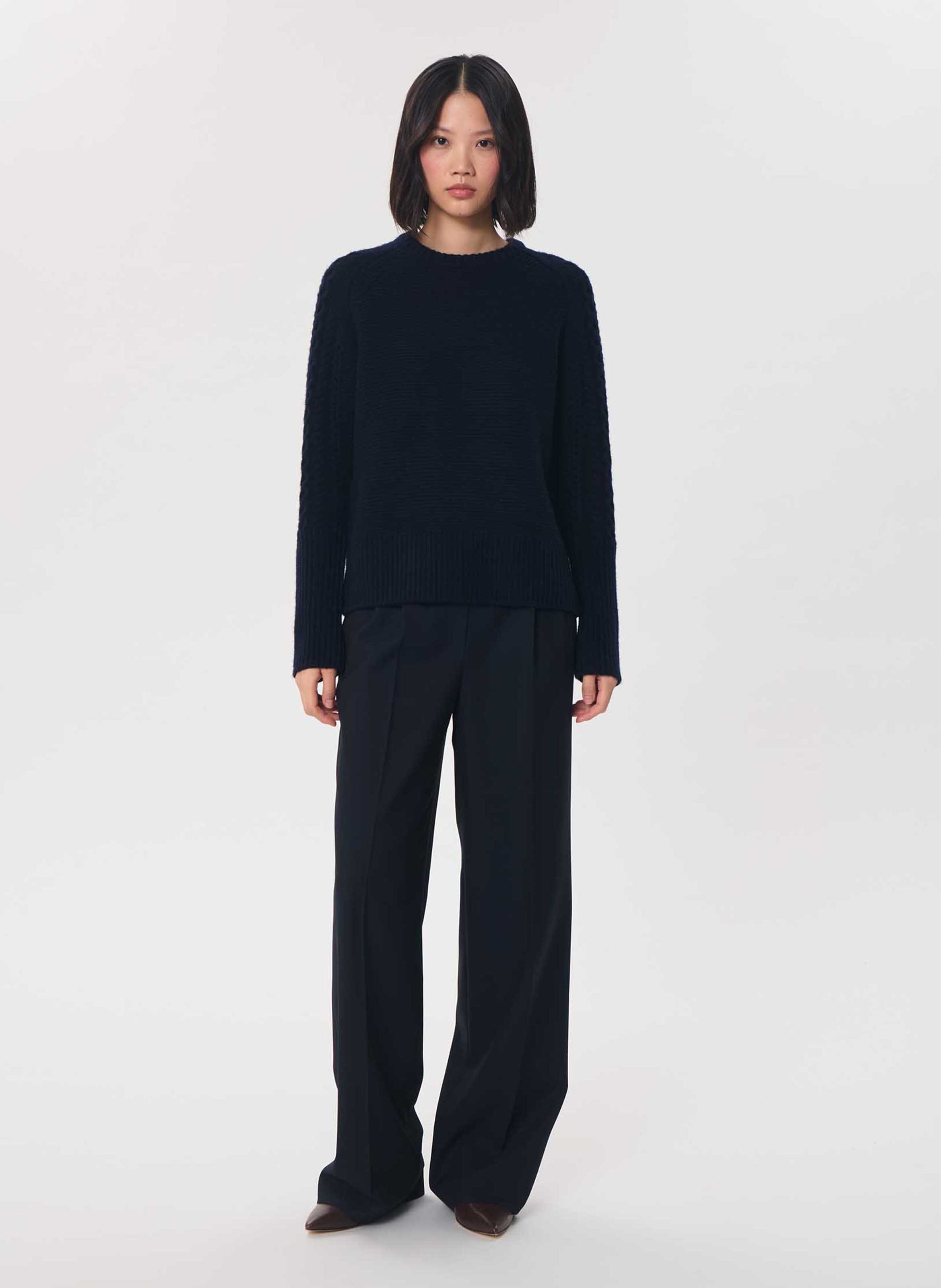 Straight round-neck wool jumper TARA JARMON Blue