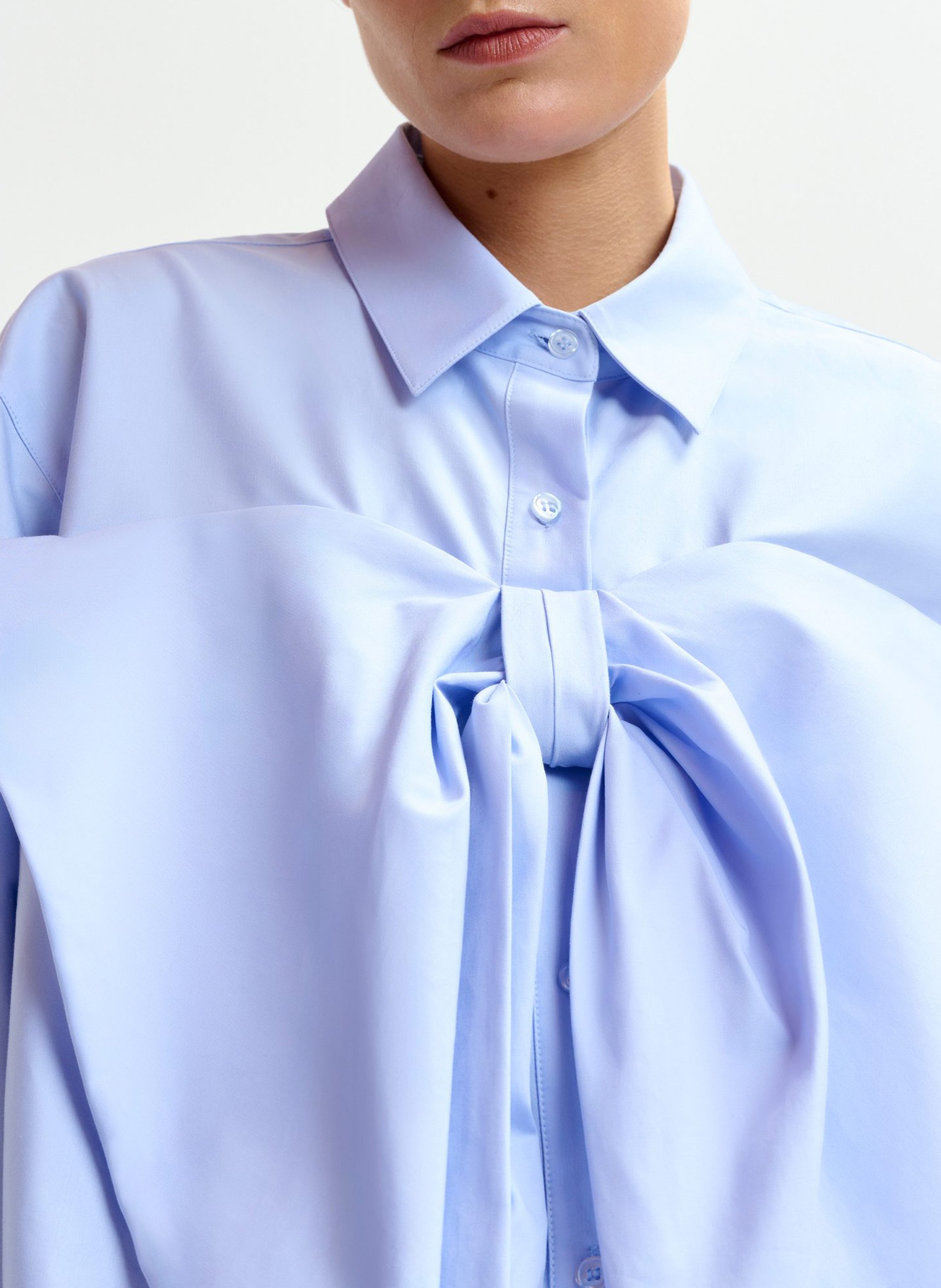 Chemise col classique en coton mélangé ESSENTIEL ANTWERP Bleu