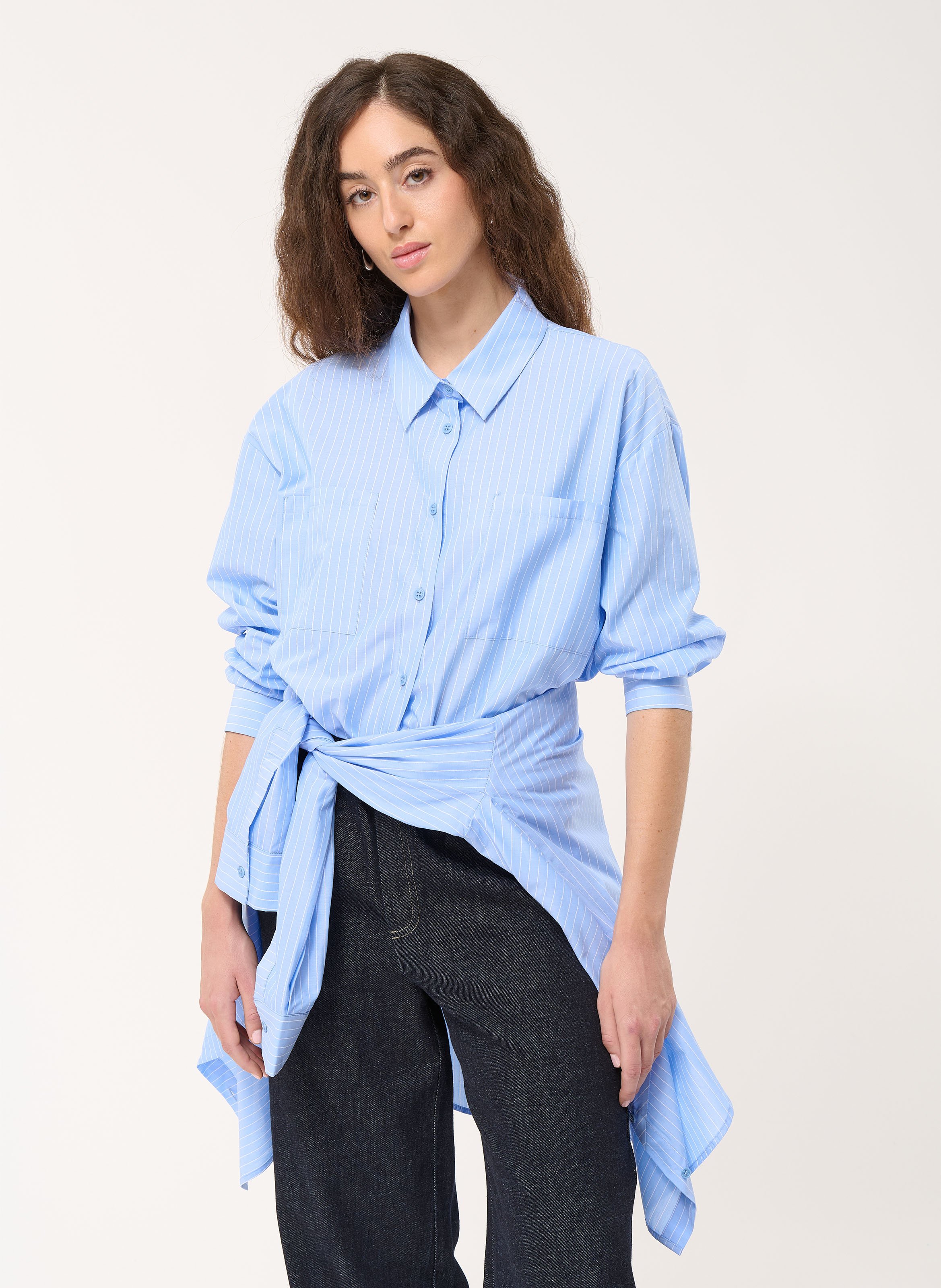 Chemise ample col classique rayée en coton mélangée HUMILITY Bleu