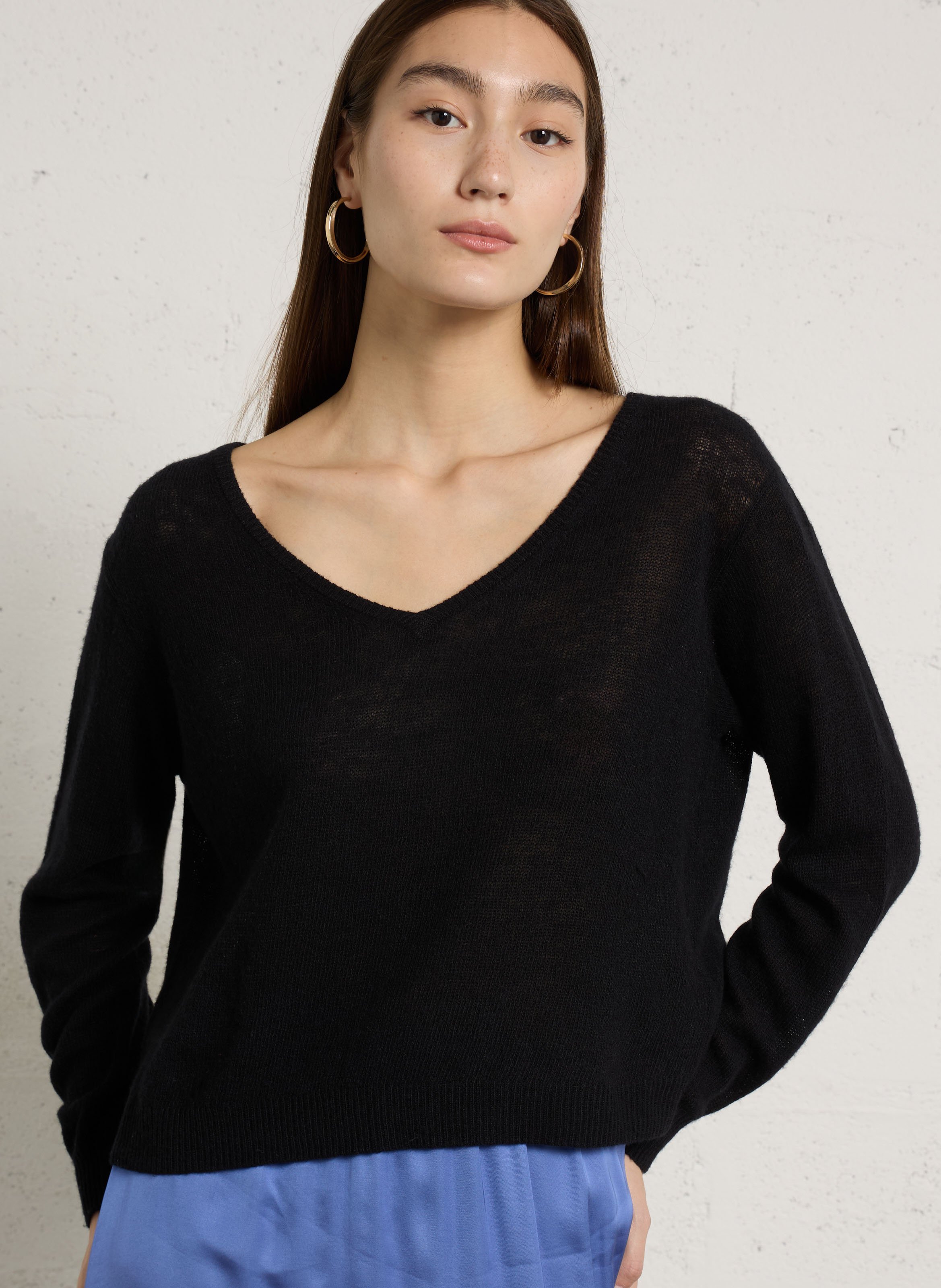 Short wool blend V-neck sweater AMERICAN VINTAGE