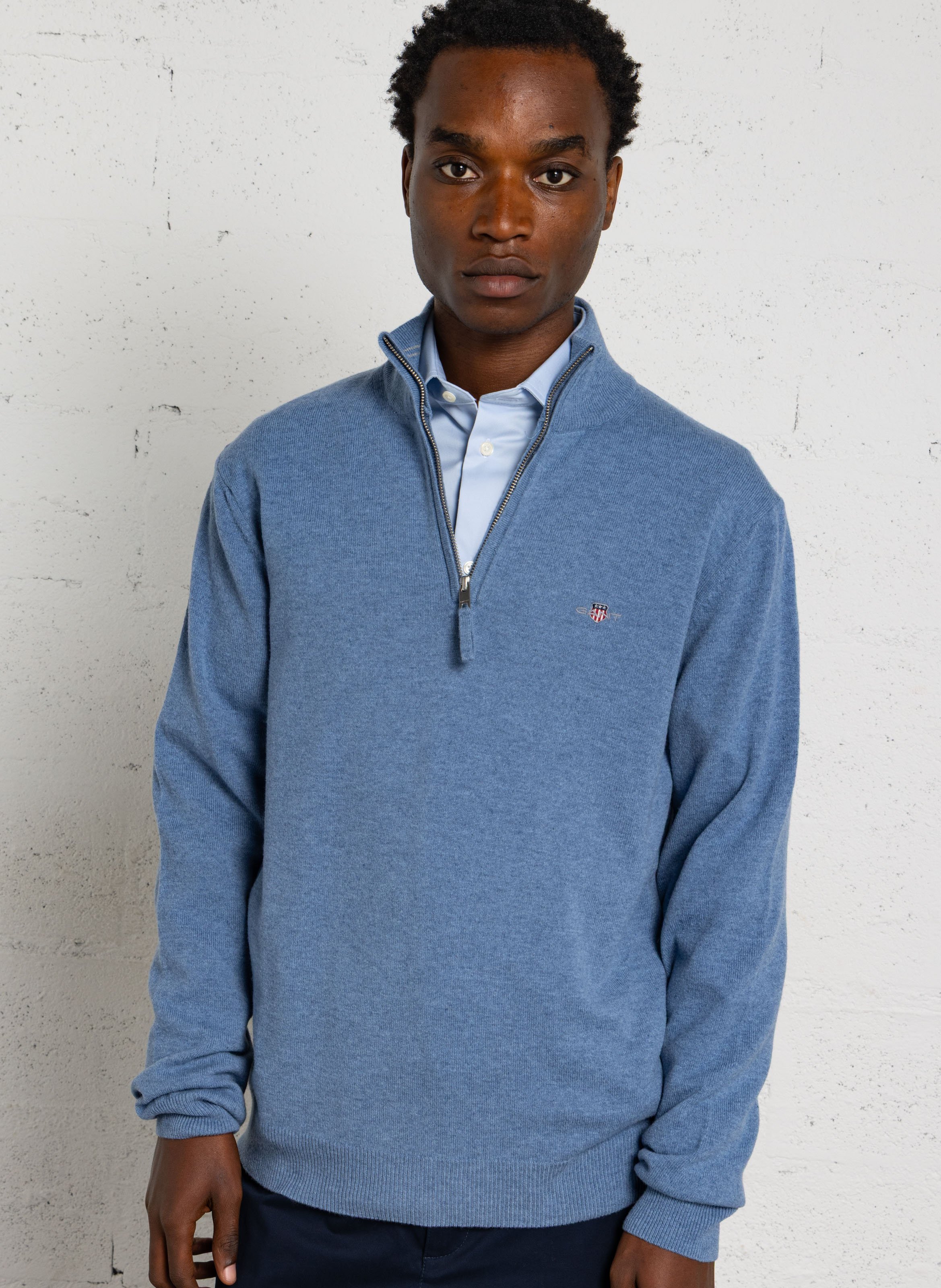 Pull droit col montant zippé en laine GANT Bleu