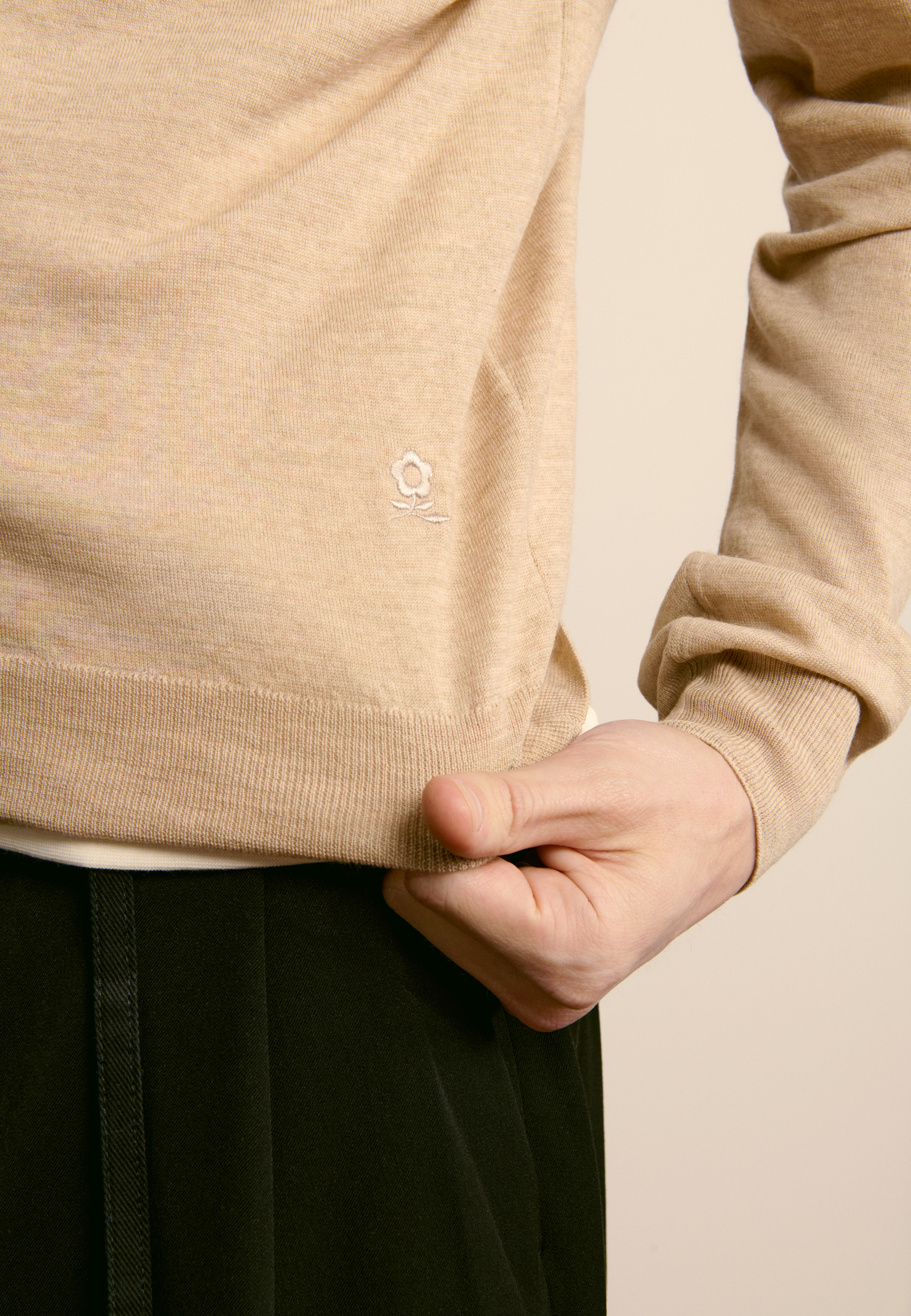 Bunelle wool V-neck sweater MAISON MONTAGUT Beige