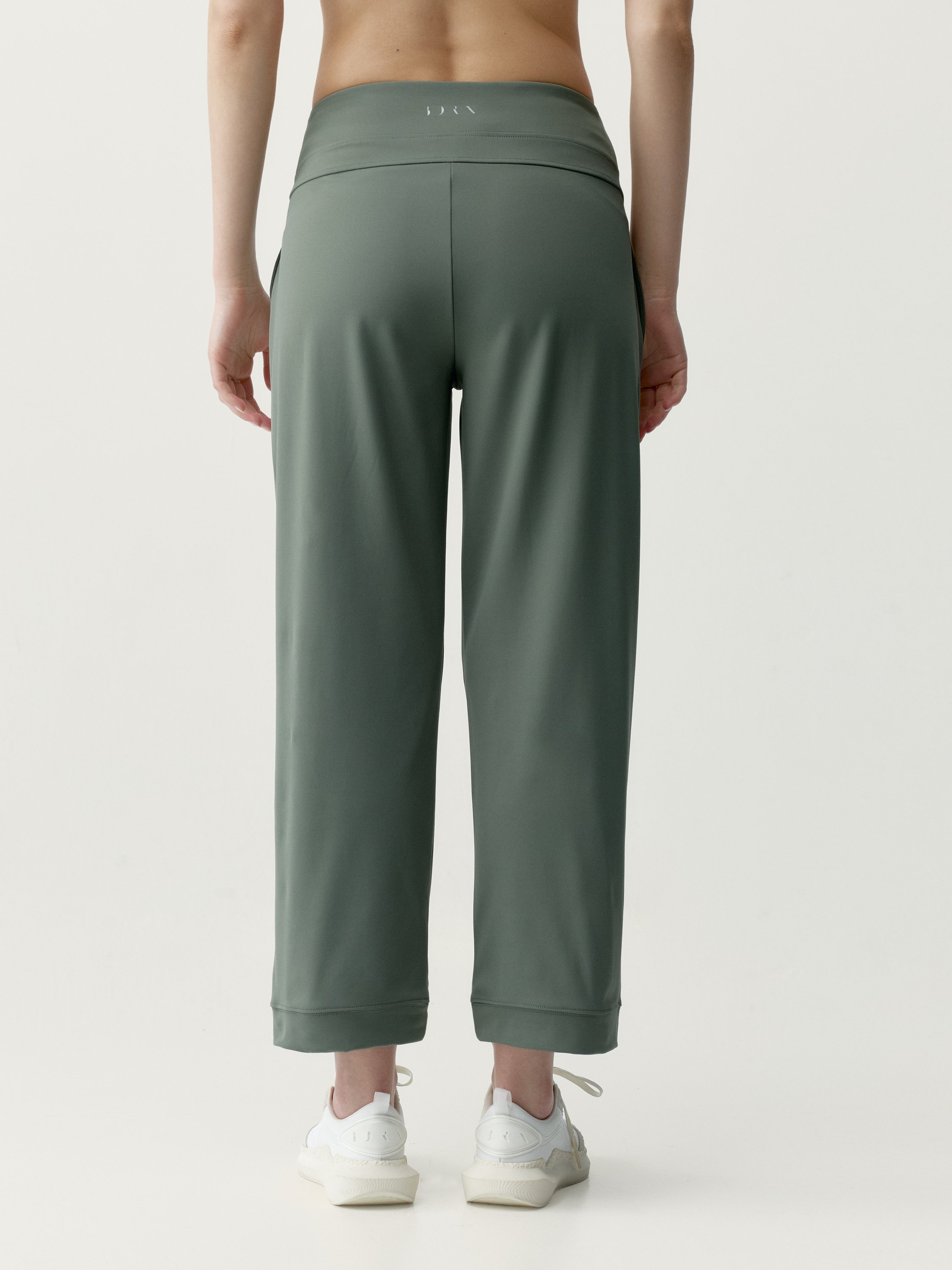 Pantalon de sport performance athleisure egan BORN Vert