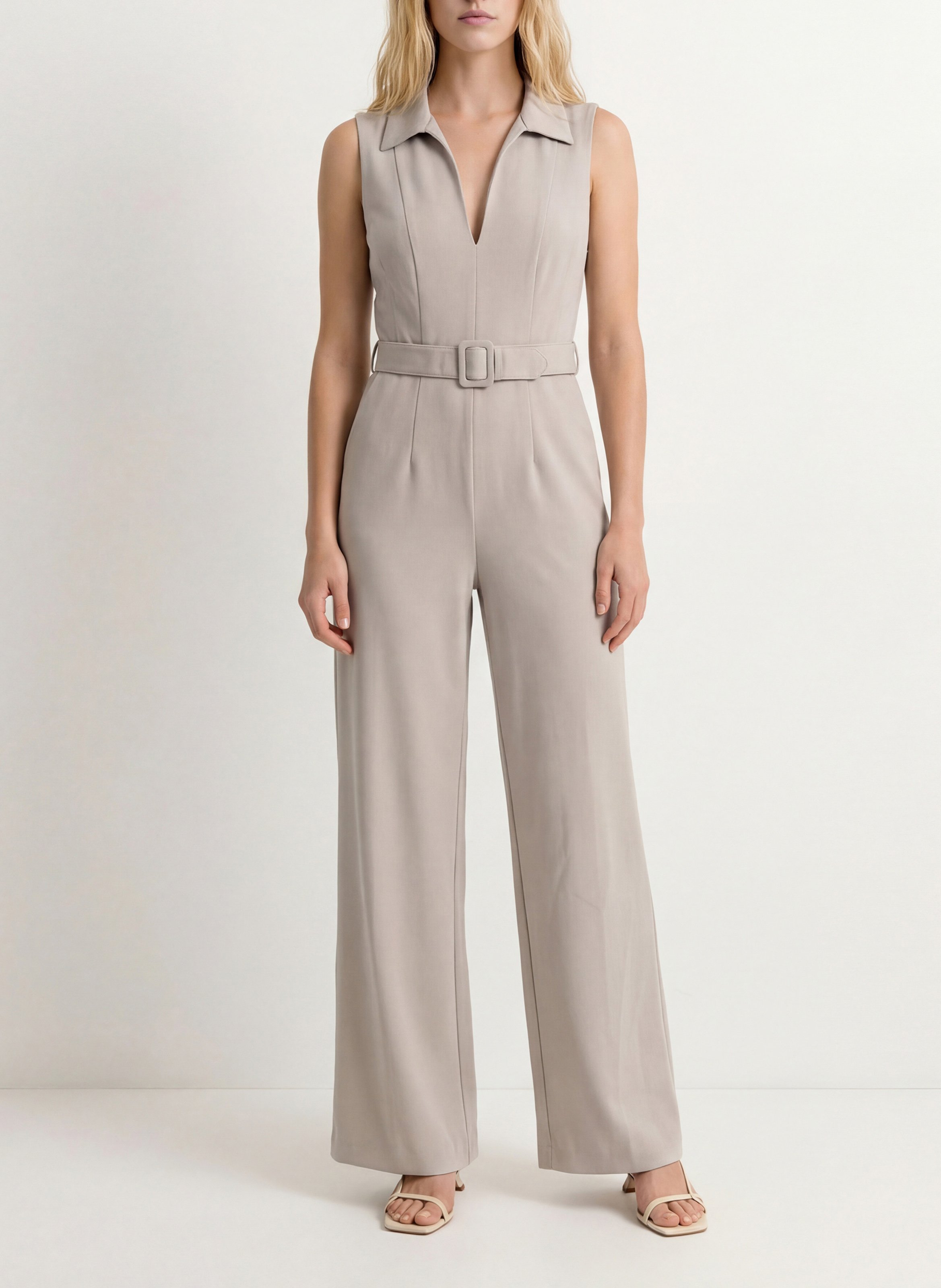 Rechte jumpsuit met V-hals KOOKAI Beige