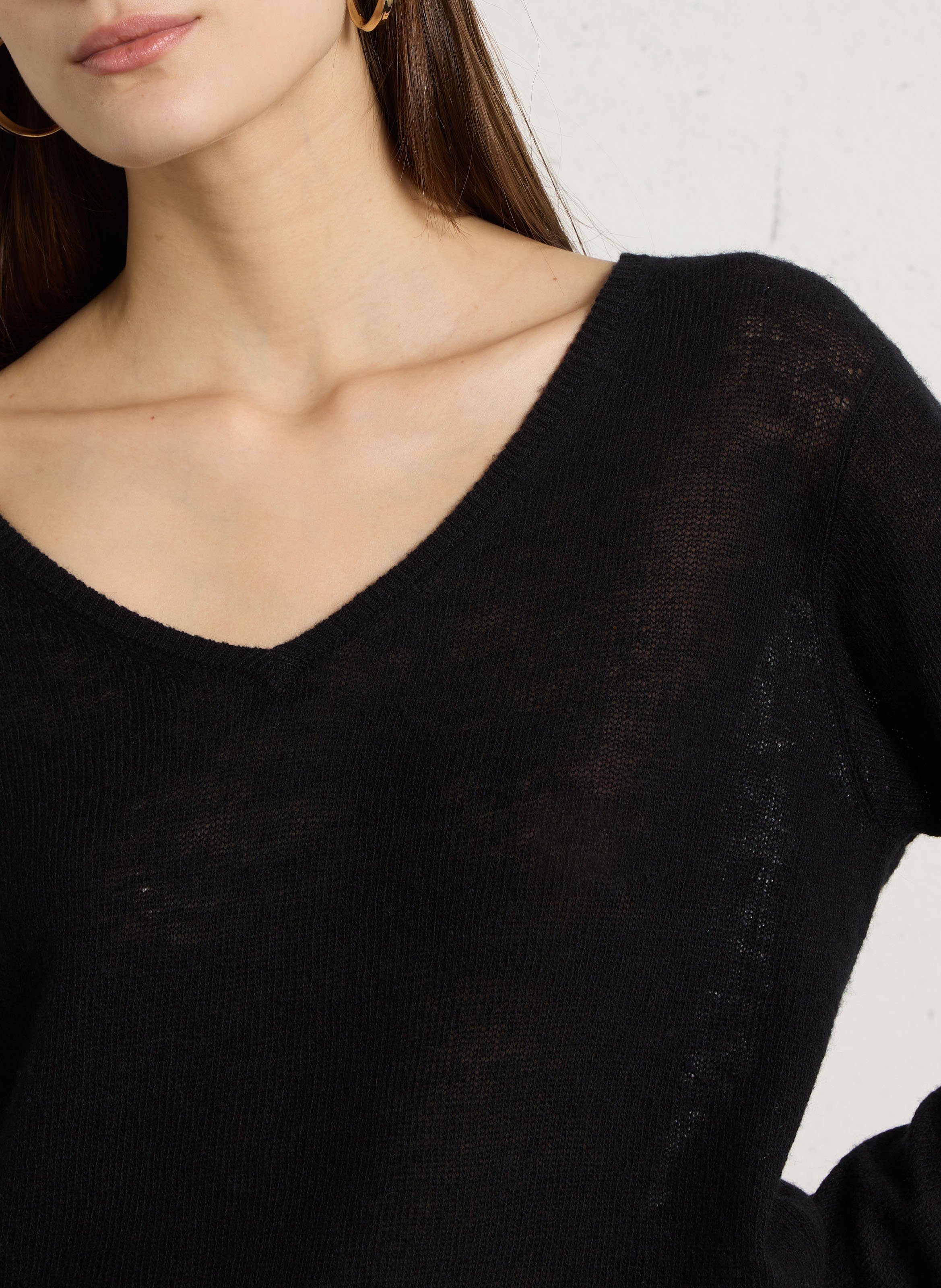 Kurzer Pullover mit V-Ausschnitt aus Wollmischung AMERICAN VINTAGE Schwarz