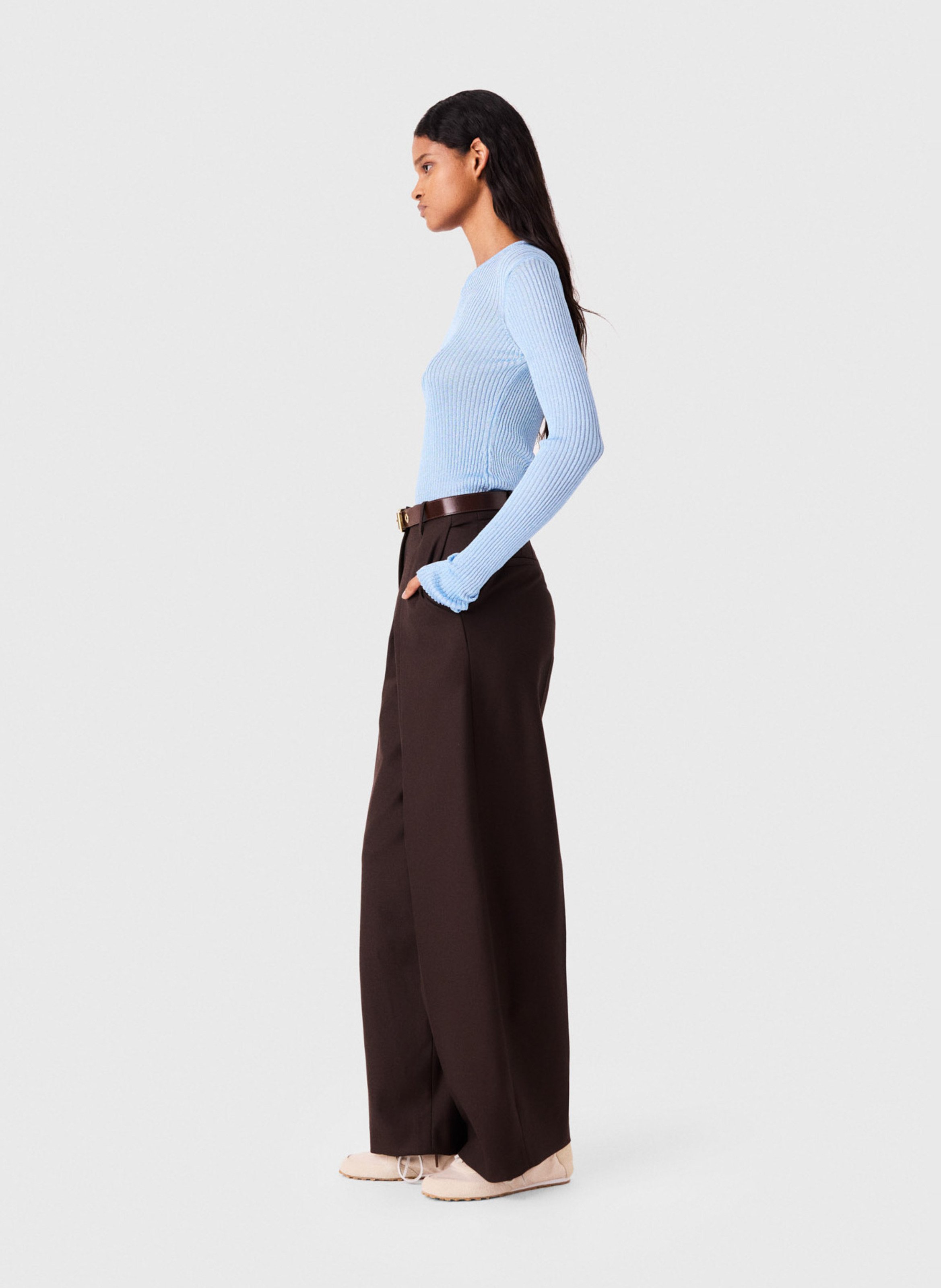 Slim-fit trui met fijn geribbelde breiwerk MAJE Blauw