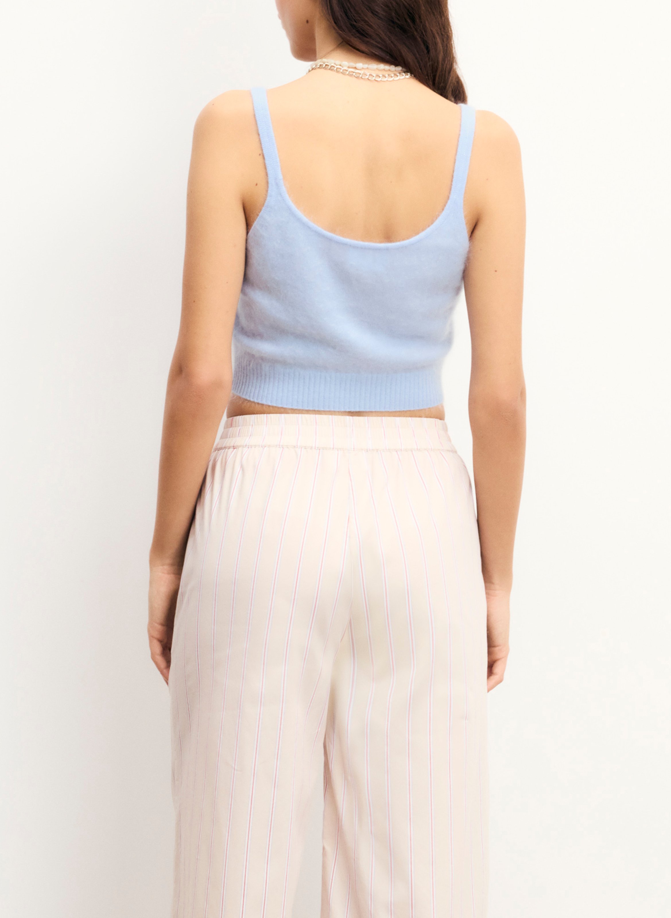 Sleeveless cashmere top FROM FUTURE Blue