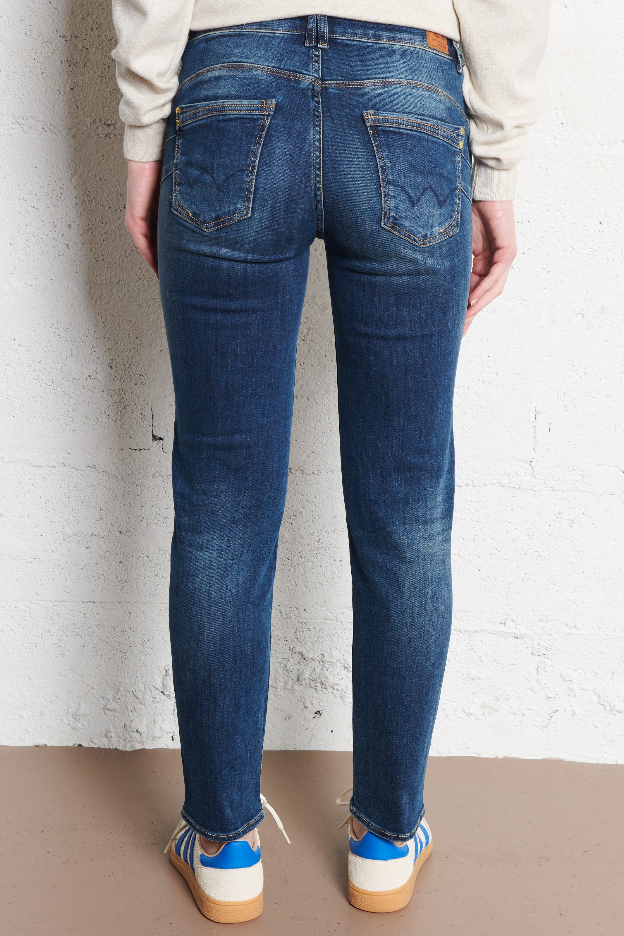 Jean slim LE TEMPS DES CERISES Bleu