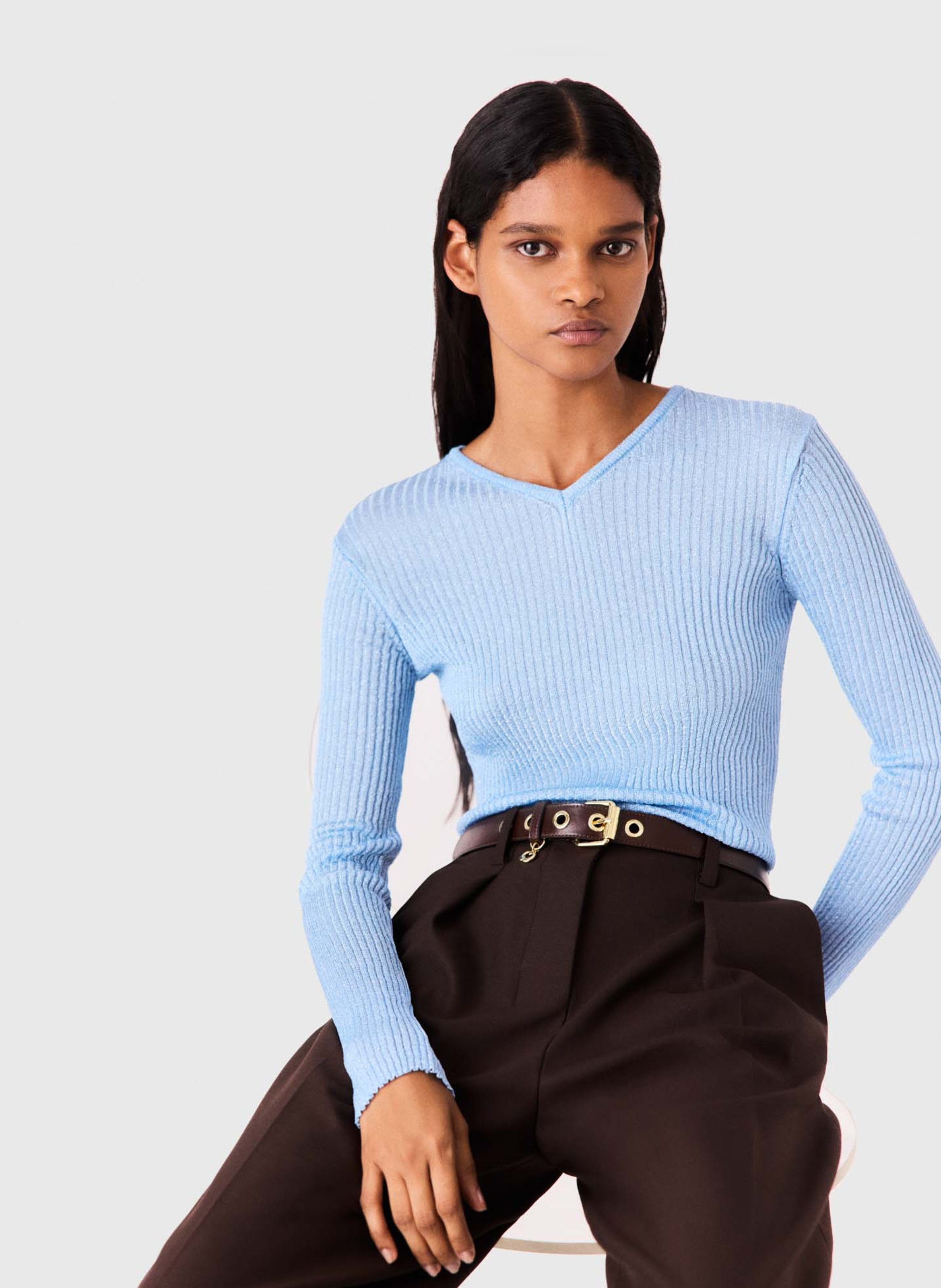 Slim-fit trui met fijn geribbelde breiwerk MAJE Blauw