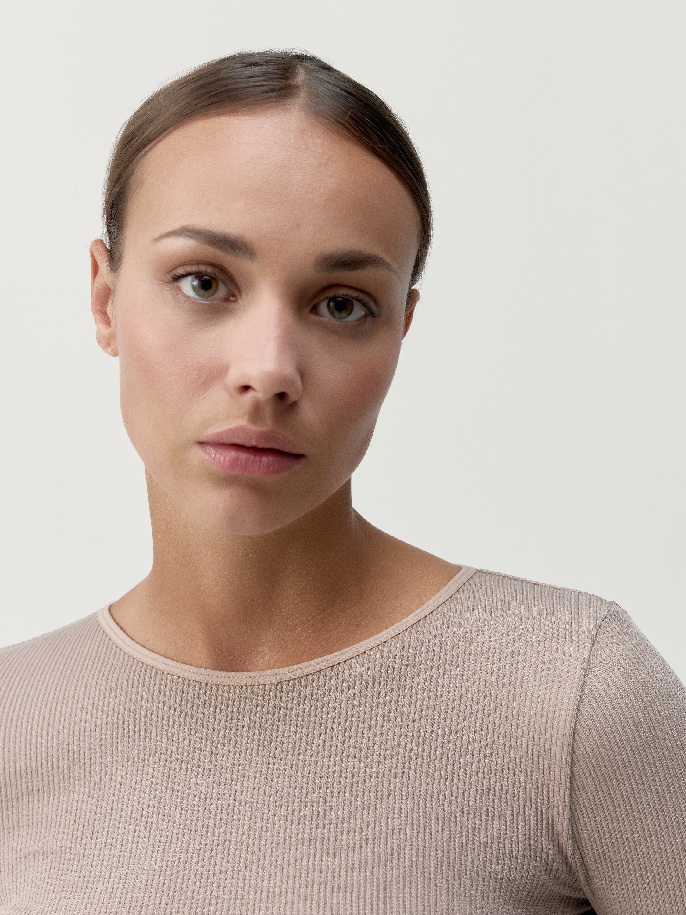 Oversized t-shirt BORN LIVING YOGA Beige