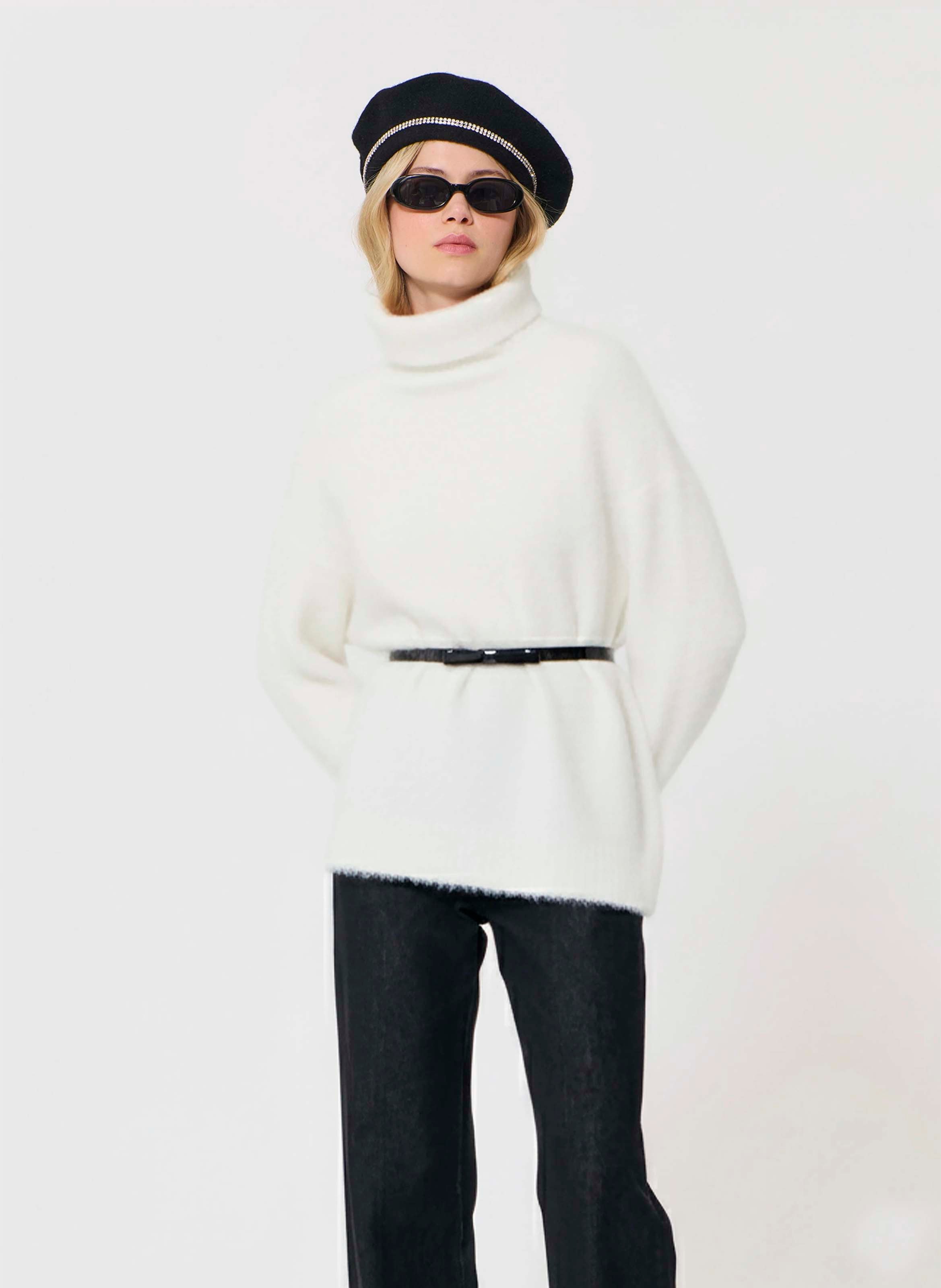 Straight turtleneck sweater in mixed alpaca wool. TARA JARMON