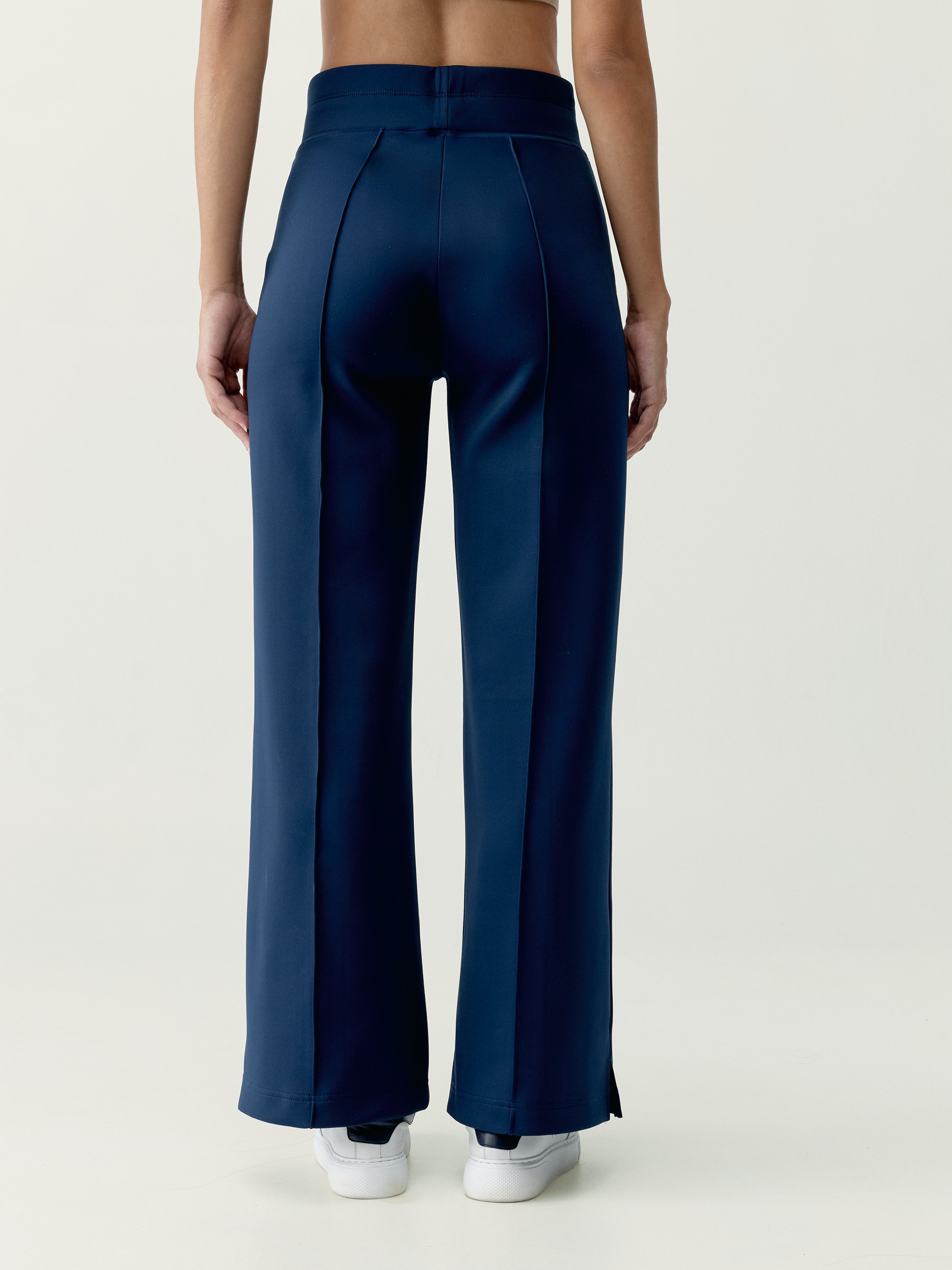 Women's wide-leg sport pants with pockets BORN Blue