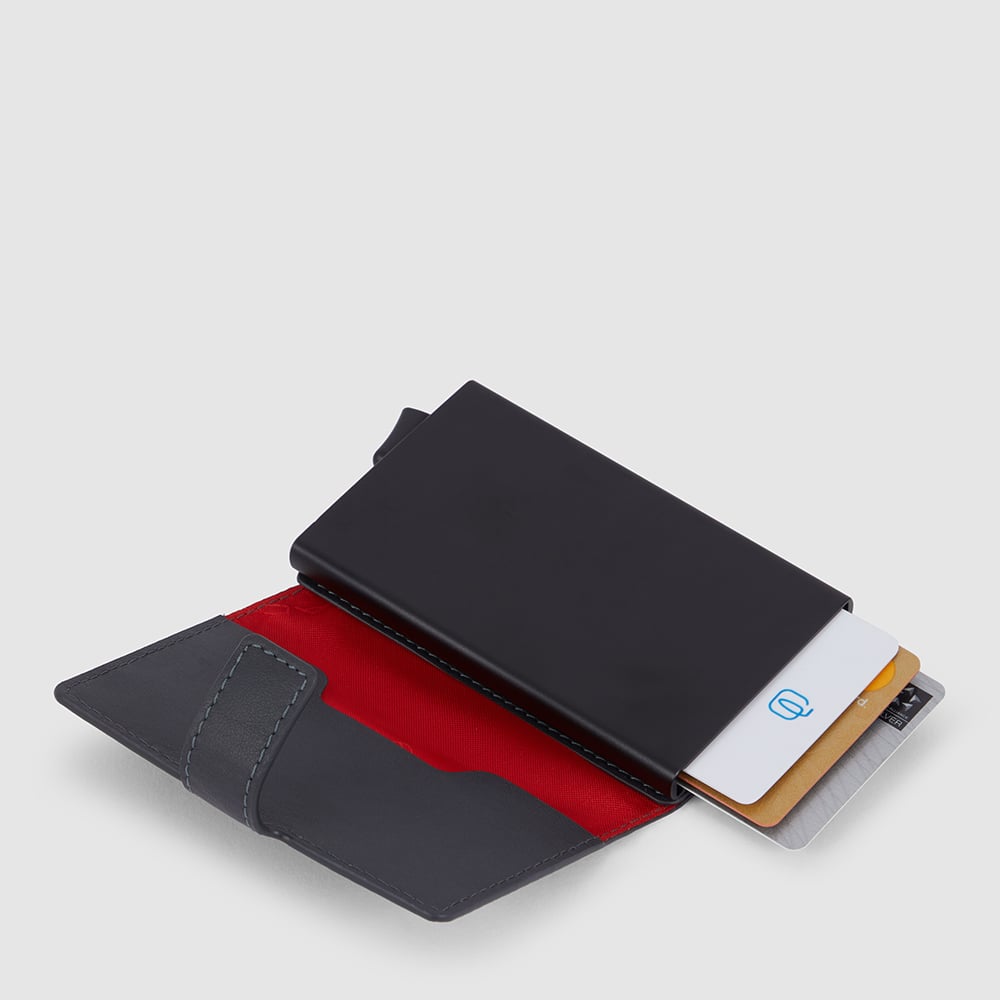 - 100% leather, - 6 cardholder slots, - 1 central compartment, - Size: L10 x H7 cm. PIQUADRO Grey