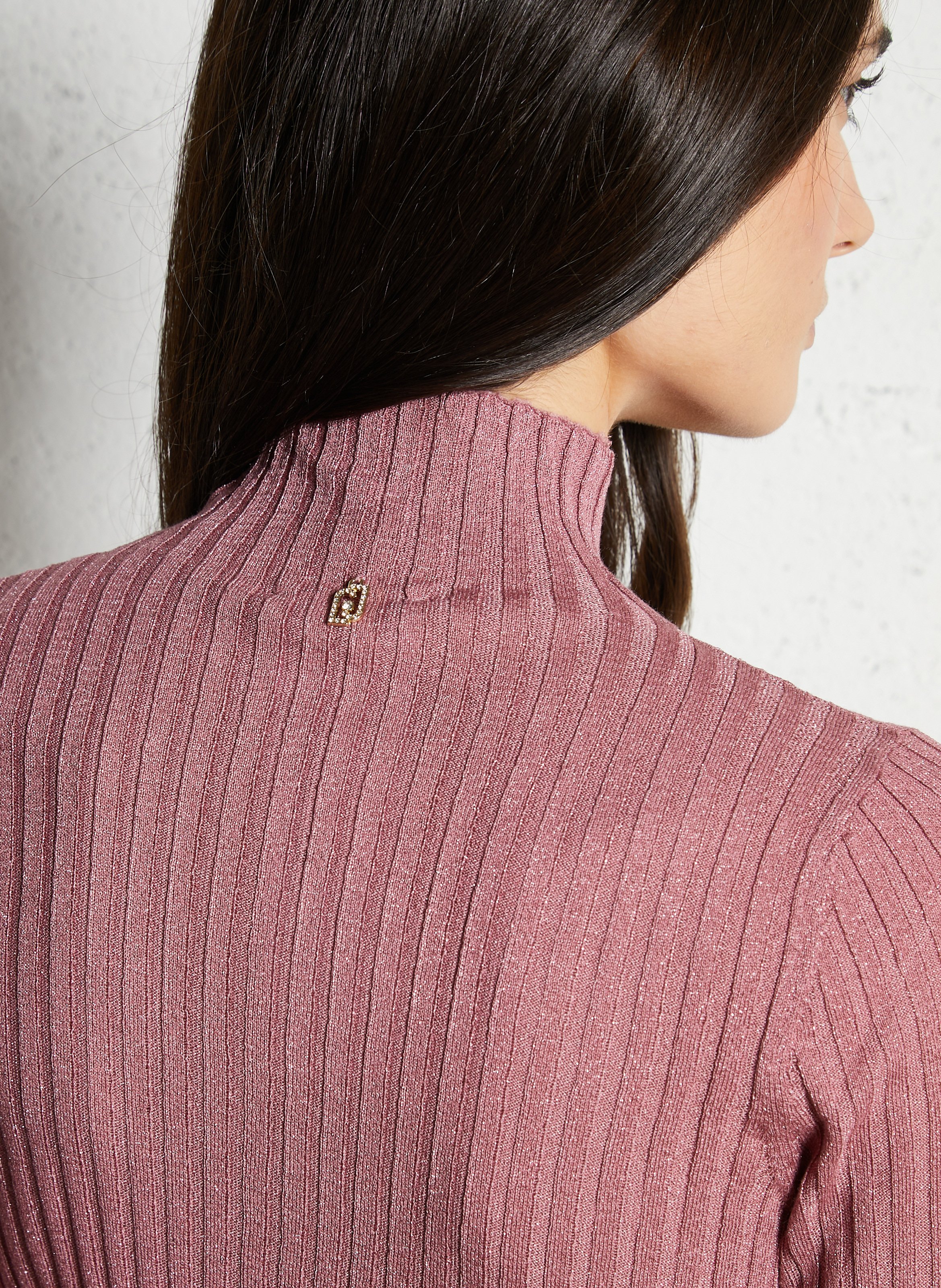 Pull moulant col montant LIU JO Rose