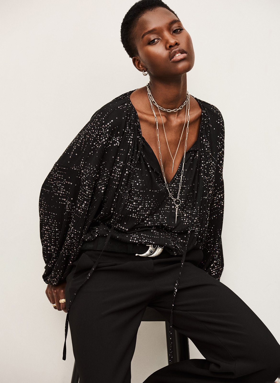 Ruime blouse met glanzend detail BA&SH Zwart