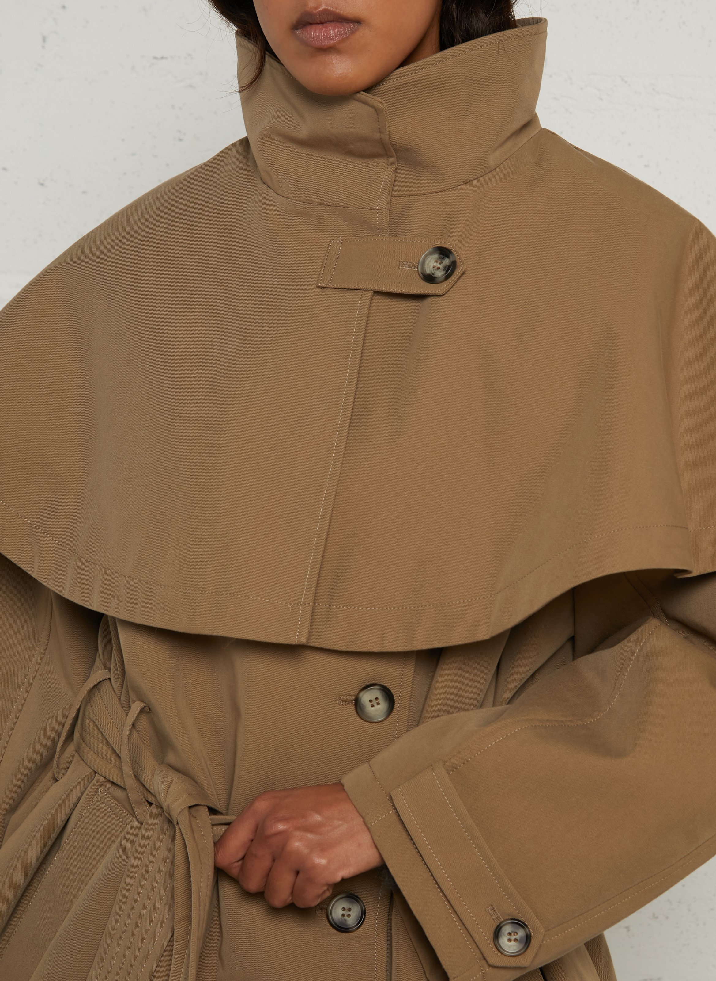 Trench ajustado de algodón BERENICE Beige