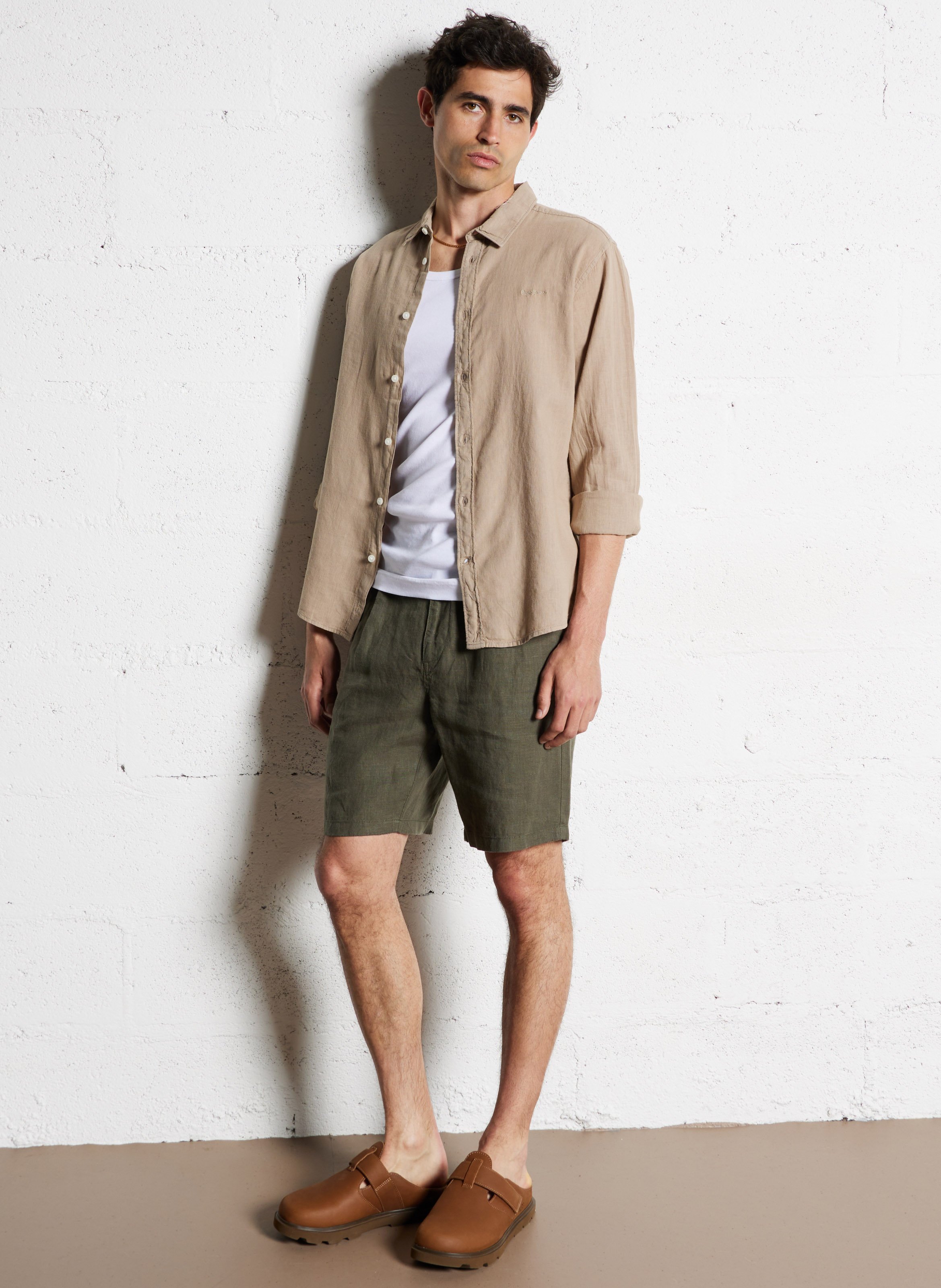 Gerade geschnittene Baumwollshorts KNOWLEDGE COTTON APPAREL Grun