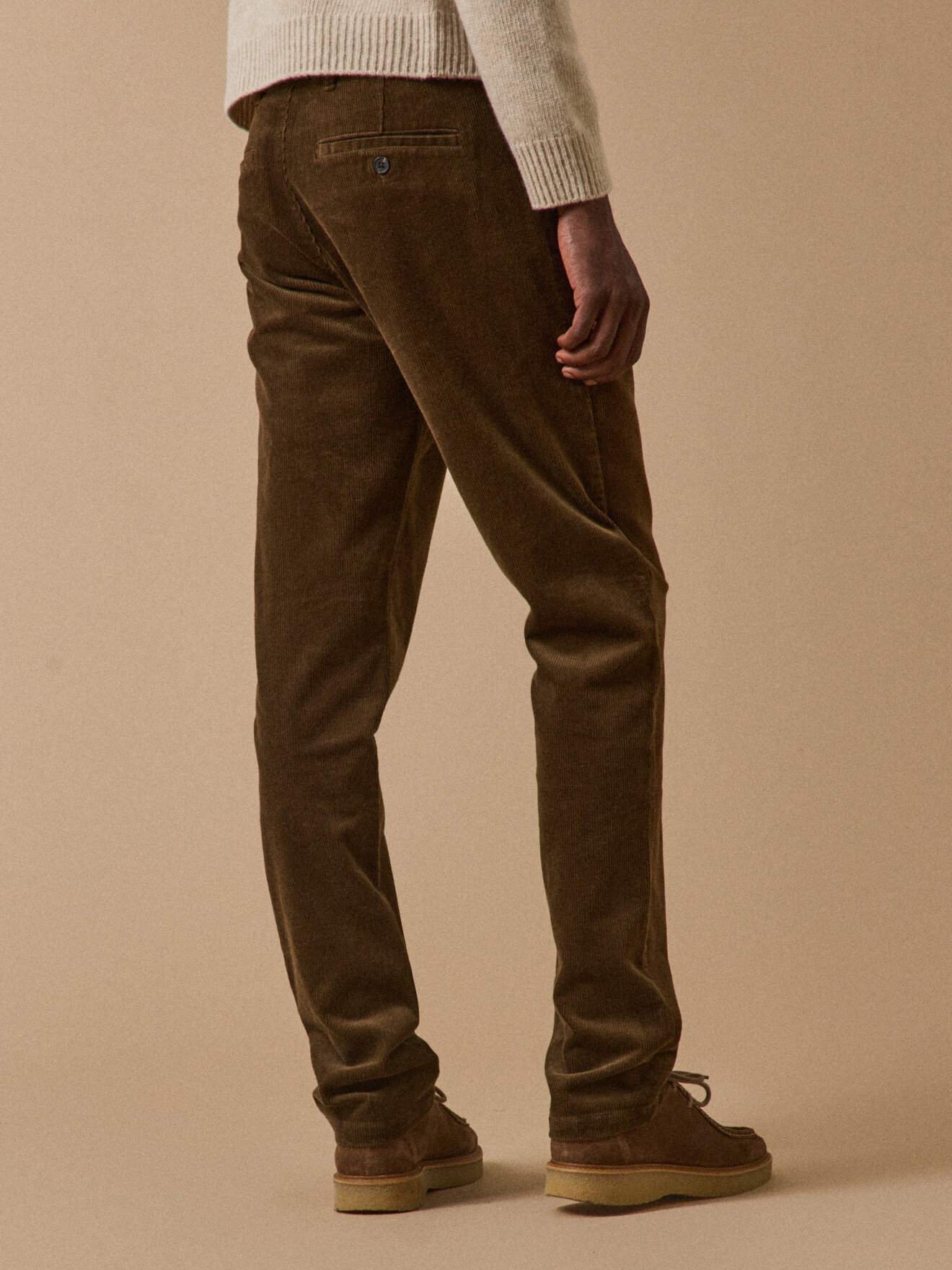 Regular velvet chinos Brown