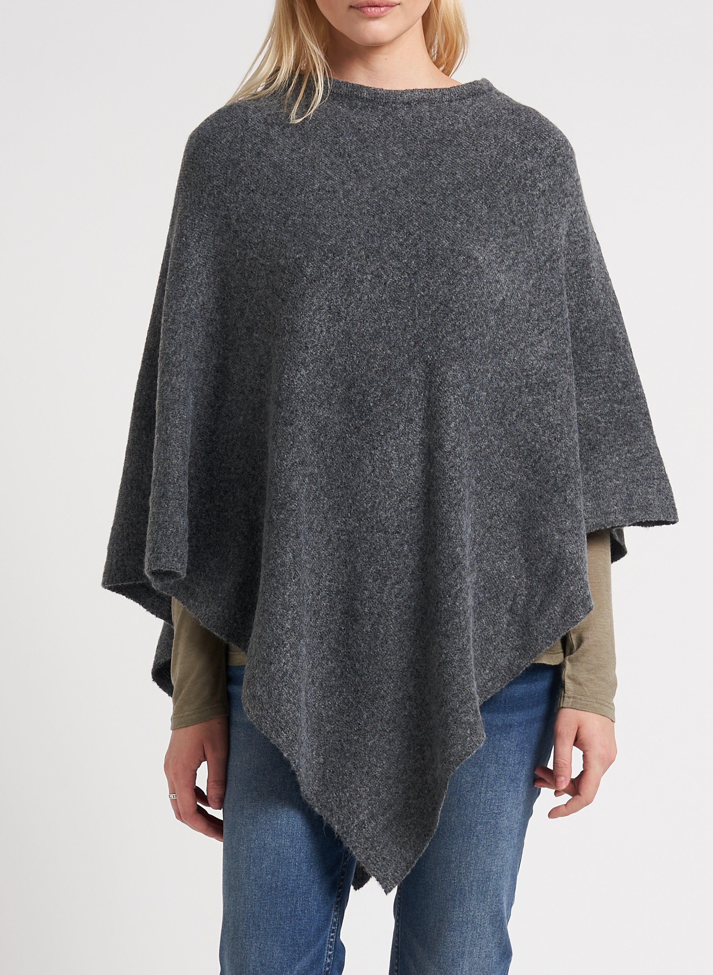 Gebreide poncho met ronde hals | materiaalblend ONE STEP