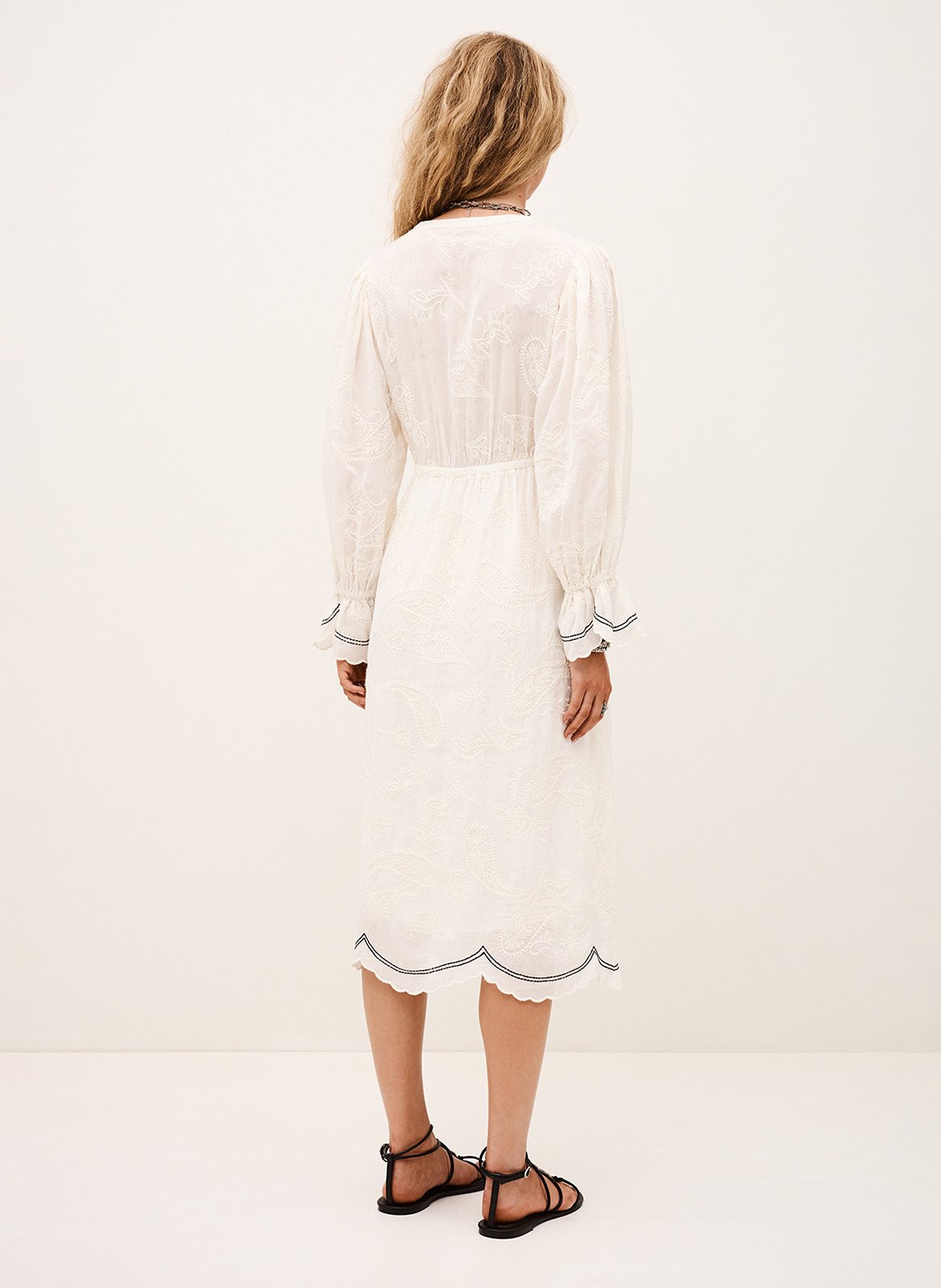 Halflange geborduurde jurk BA&SH Beige