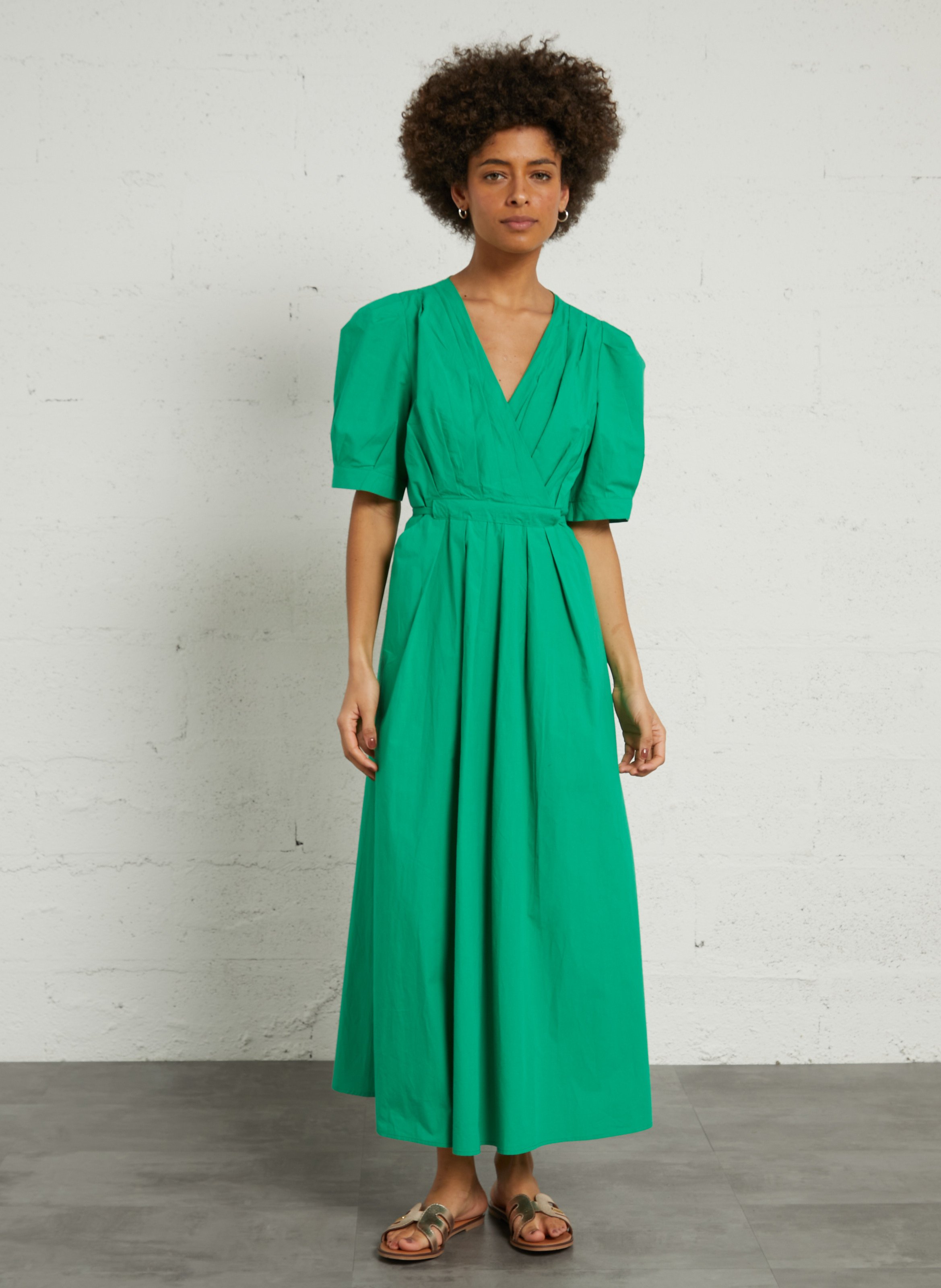 Lange, katoenen jurk met V-hals THE KORNER Groen