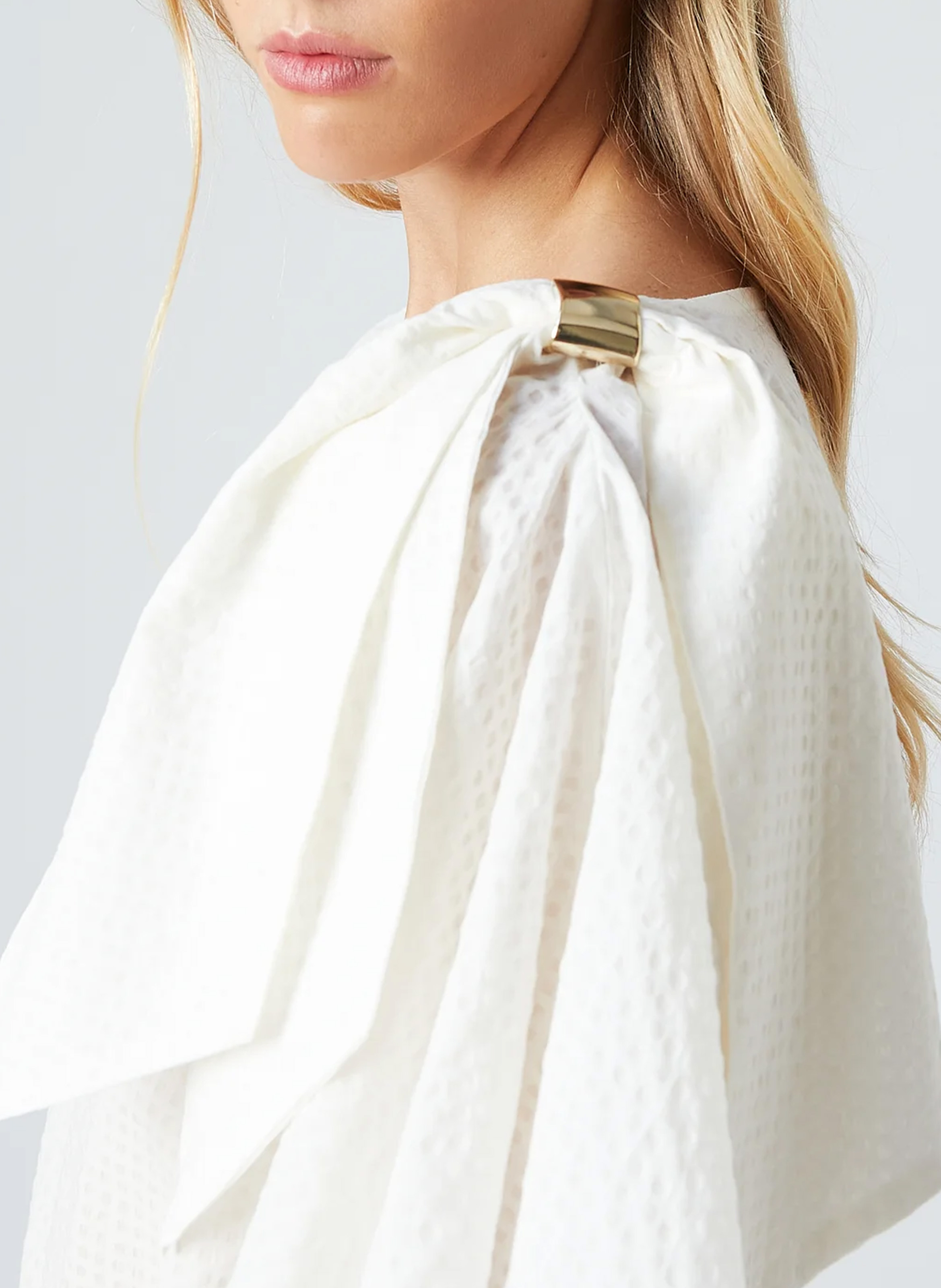 Weit geschnittenes Baumwoll-Top THE LABEL EDITION Weiss