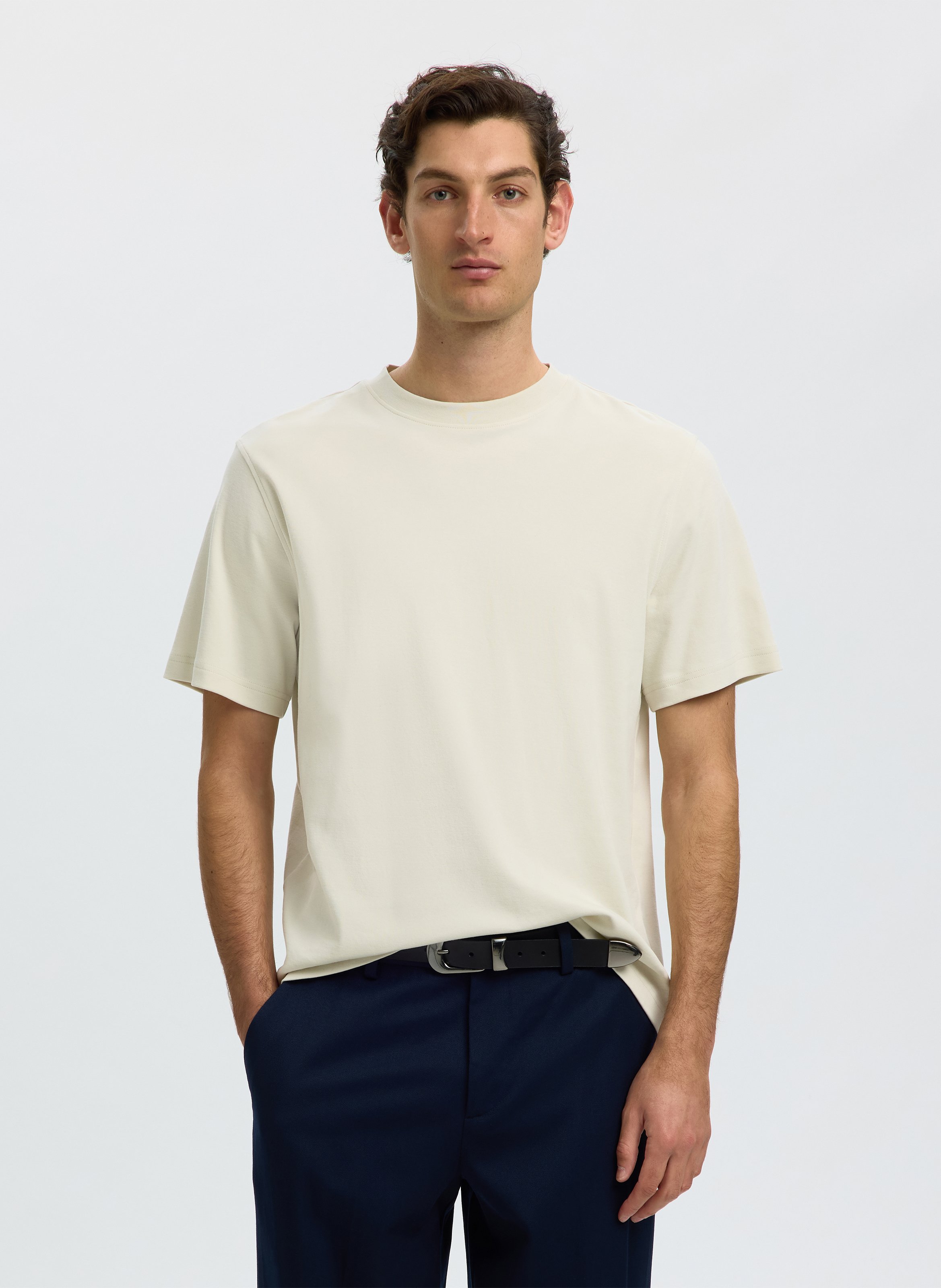 Straight-cut organic cotton T-shirt SELECTED