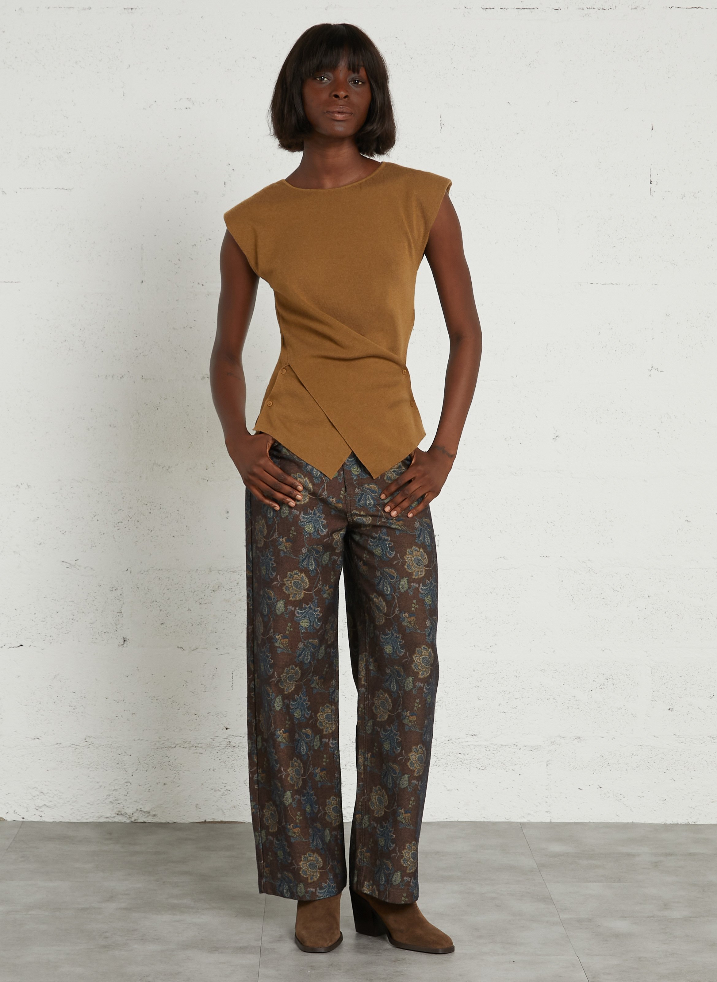 Ärmelloser Rundhalspullover SUNCOO Beige