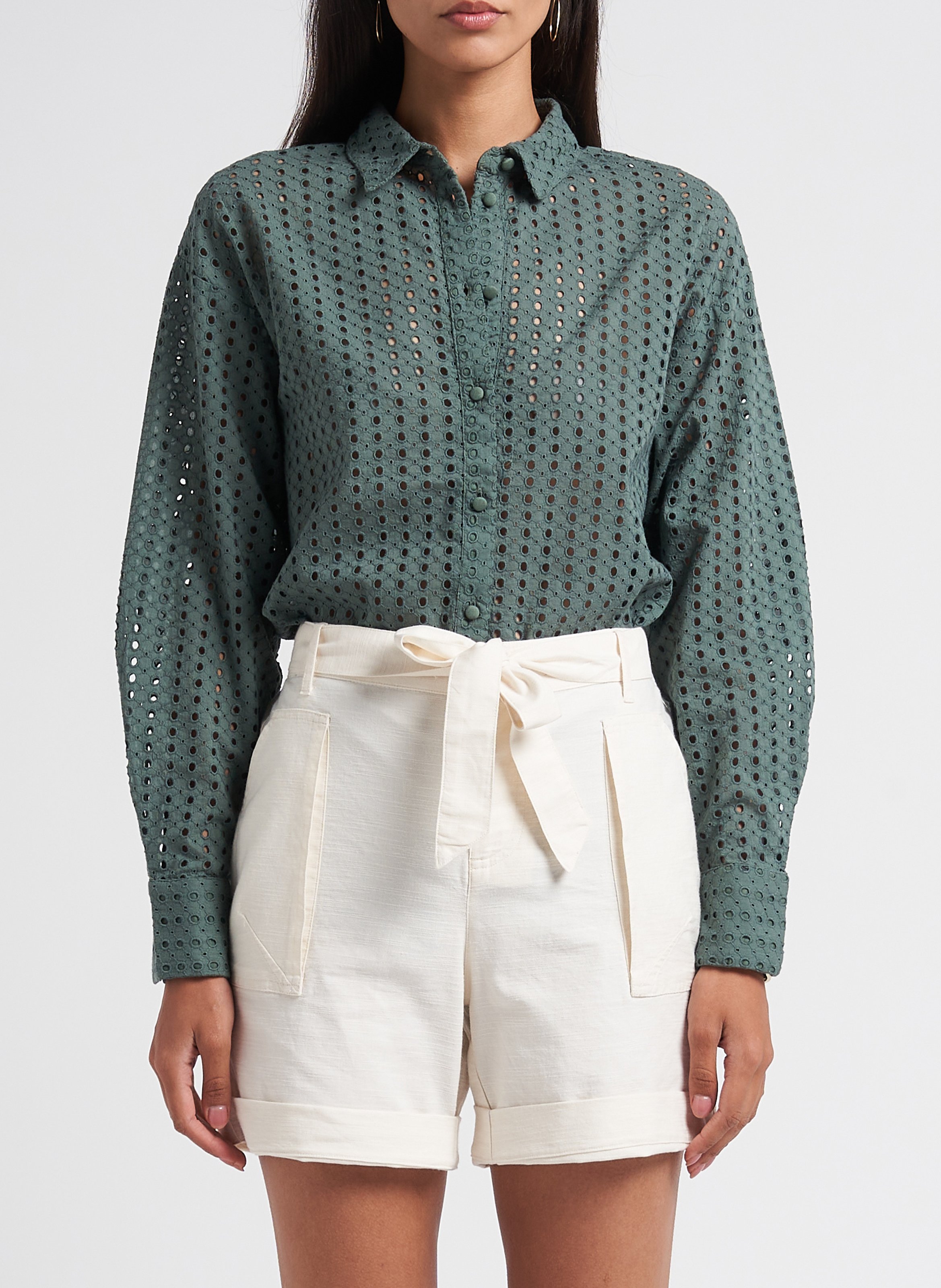 Baumwollbluse mit klassischem Kragen und Ajour-Stickerei VILA Grun