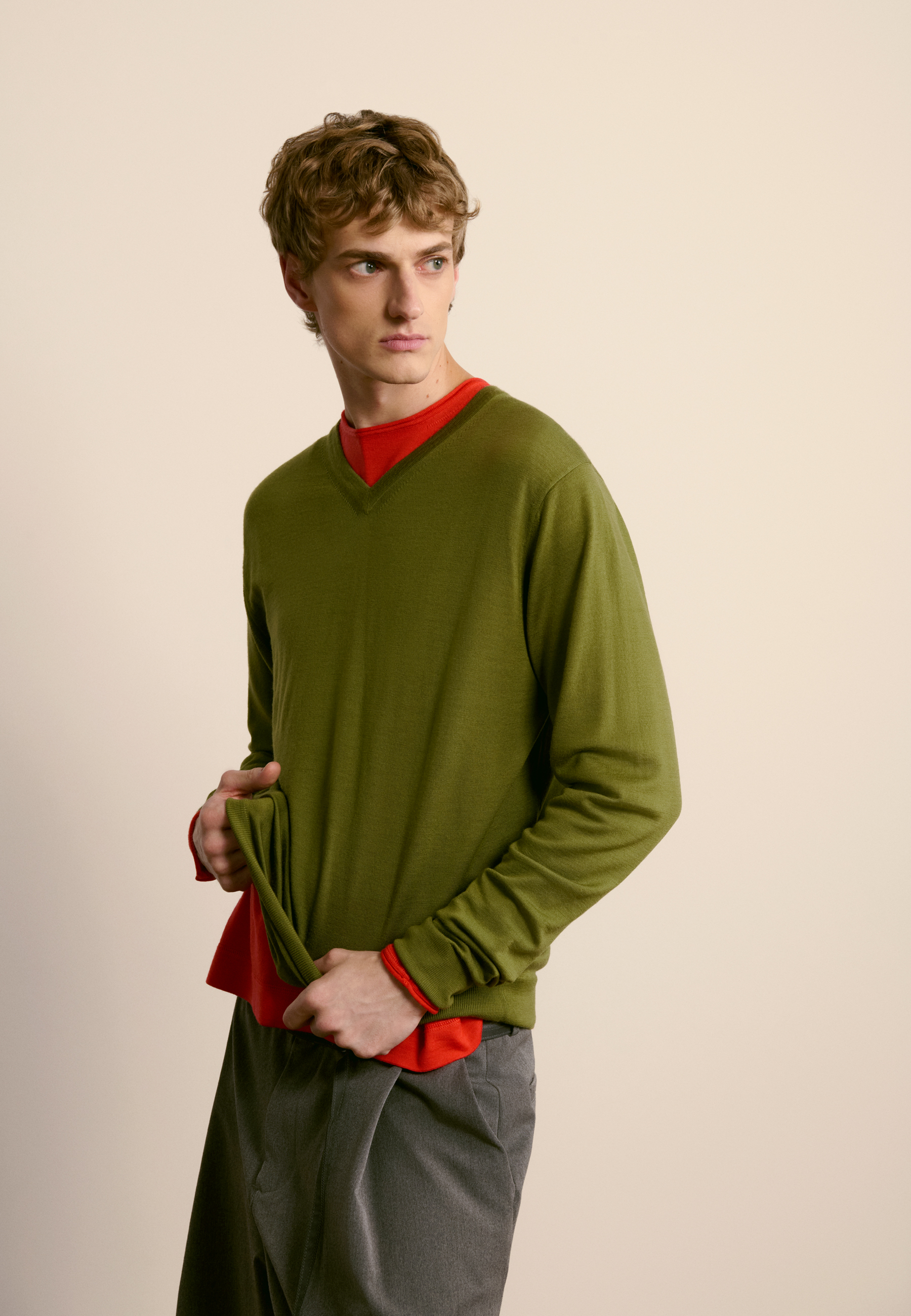 Bunelle wool V-neck sweater MAISON MONTAGUT Khaki