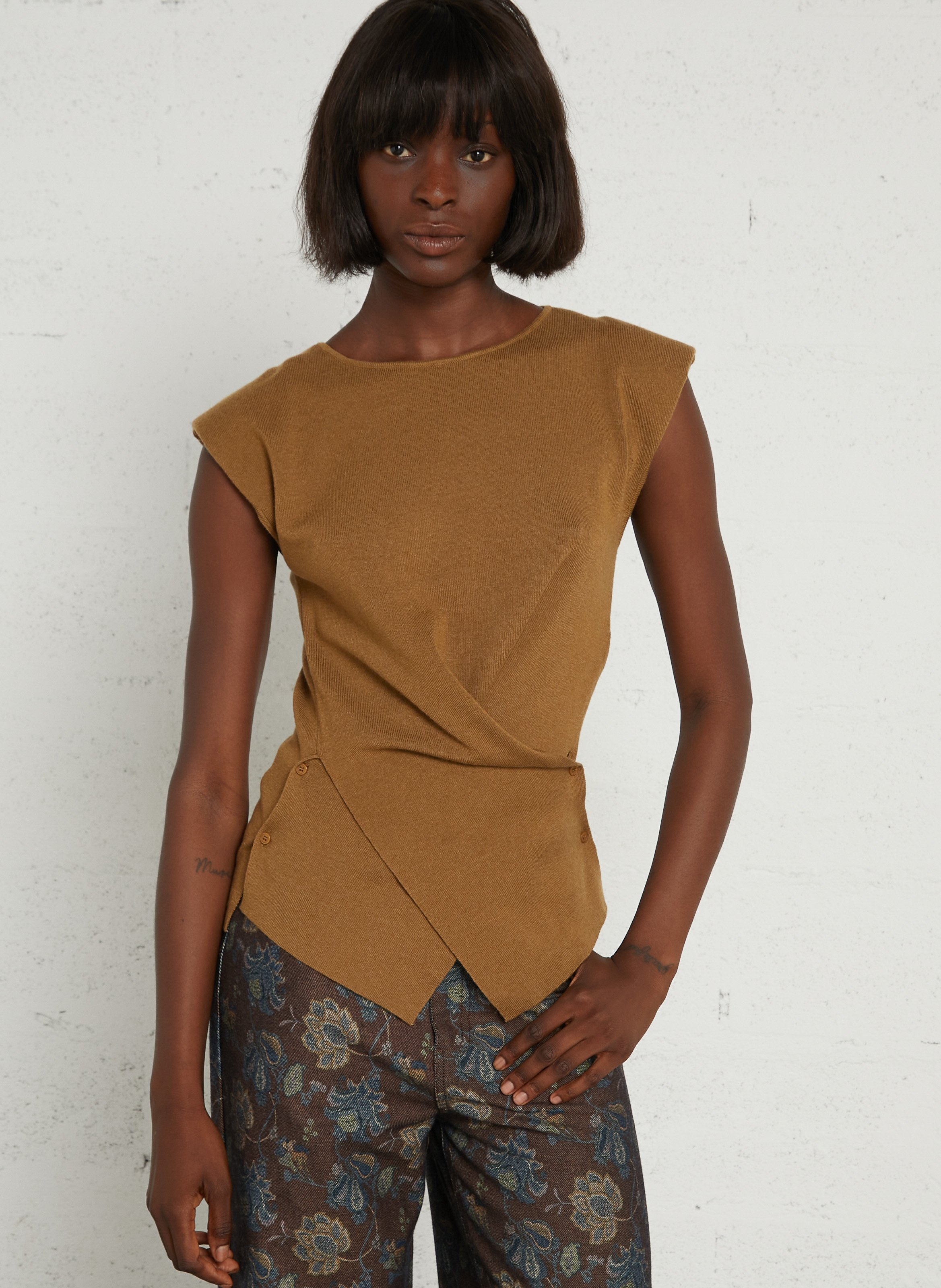 Ärmelloser Rundhalspullover SUNCOO Beige