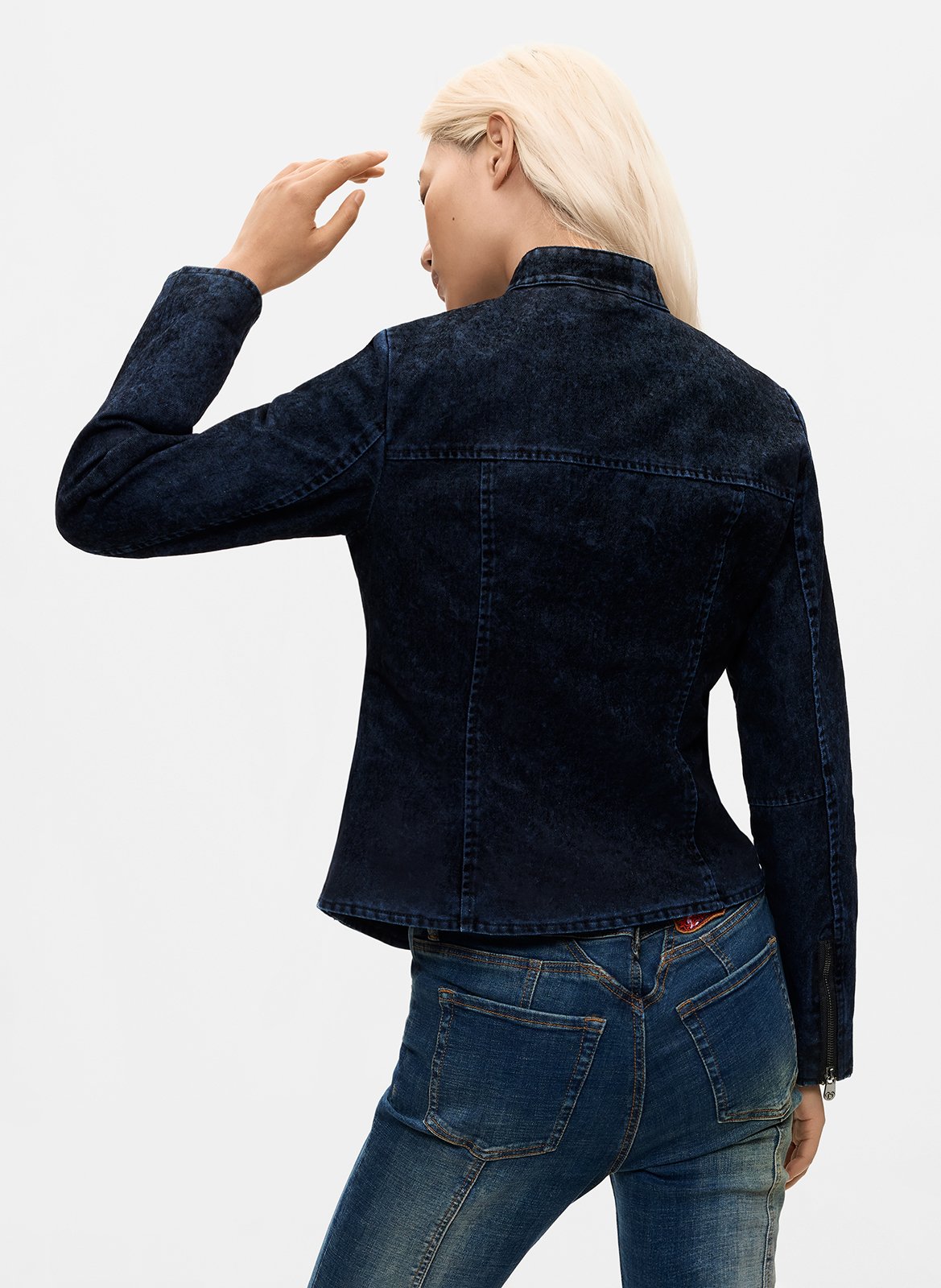 Rechte jas met opstaande kraag van katoenen denim. DESIGUAL Zwart