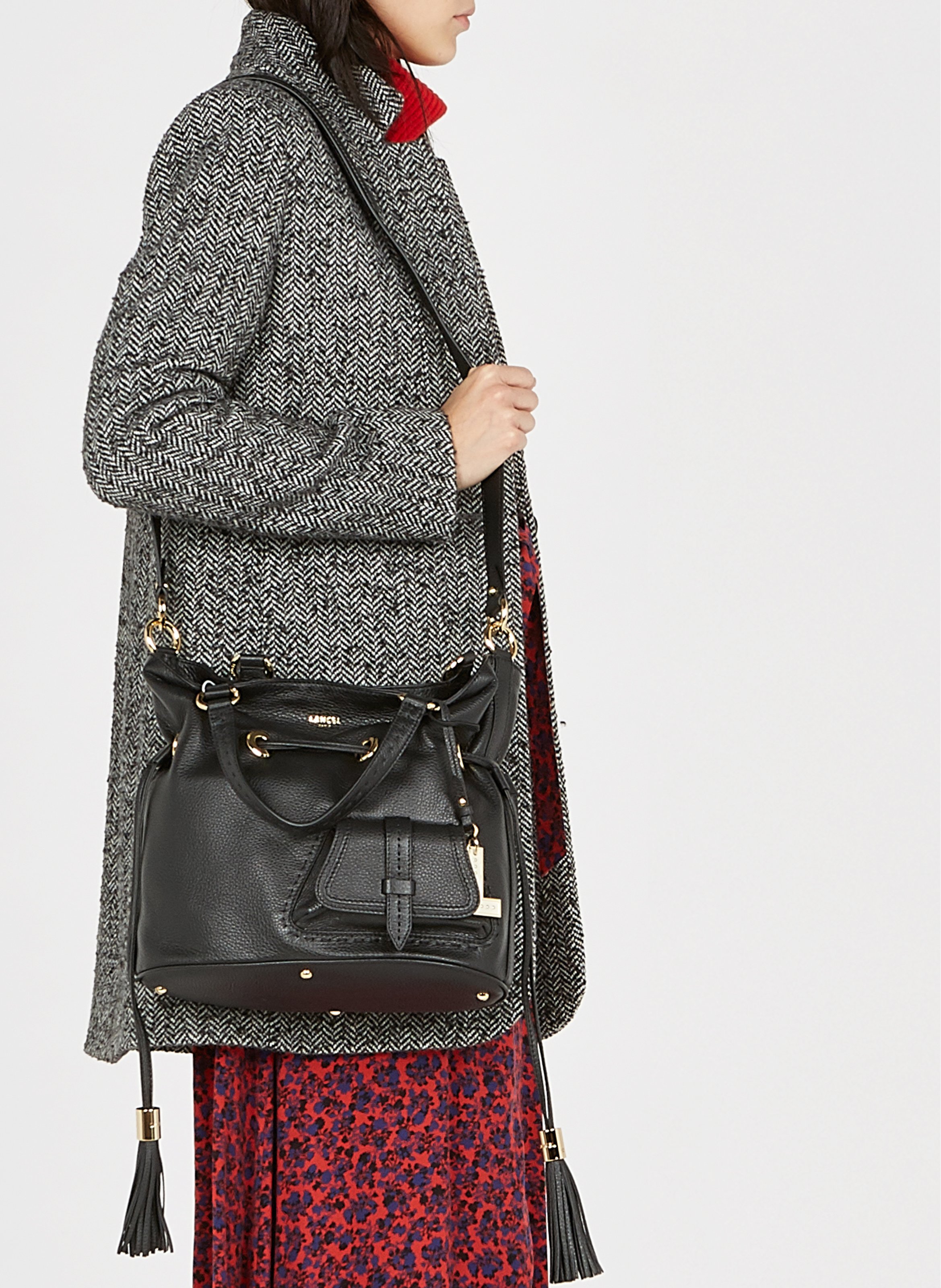 Sac seau en cuir grainé LANCEL Noir