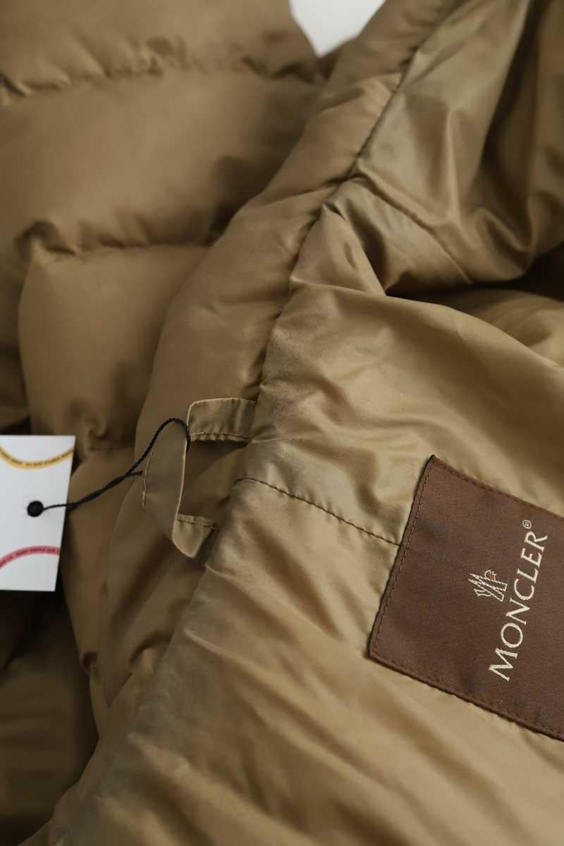 Lightweight quilted padded jacket with high neck MONCLER - Seconde Main Brown