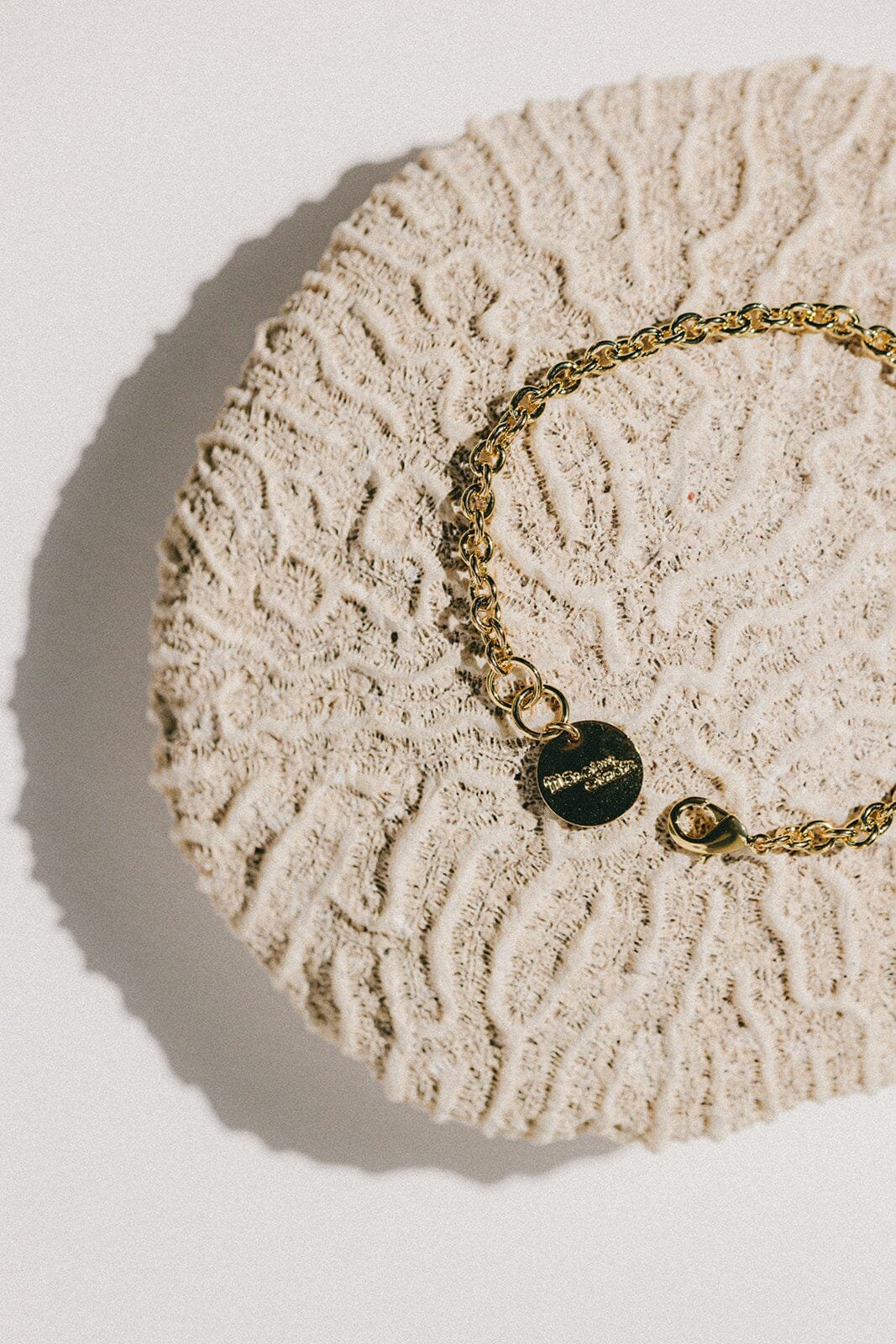 Fine gold bracelet Golden