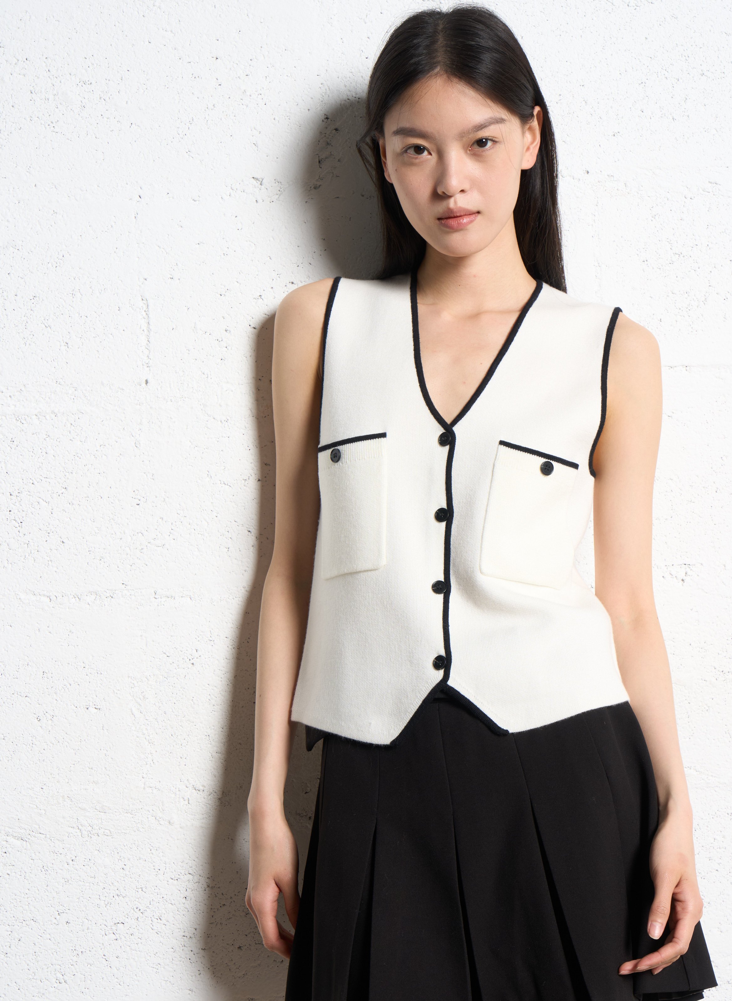 Gilet droit col V  SUNCOO Blanc