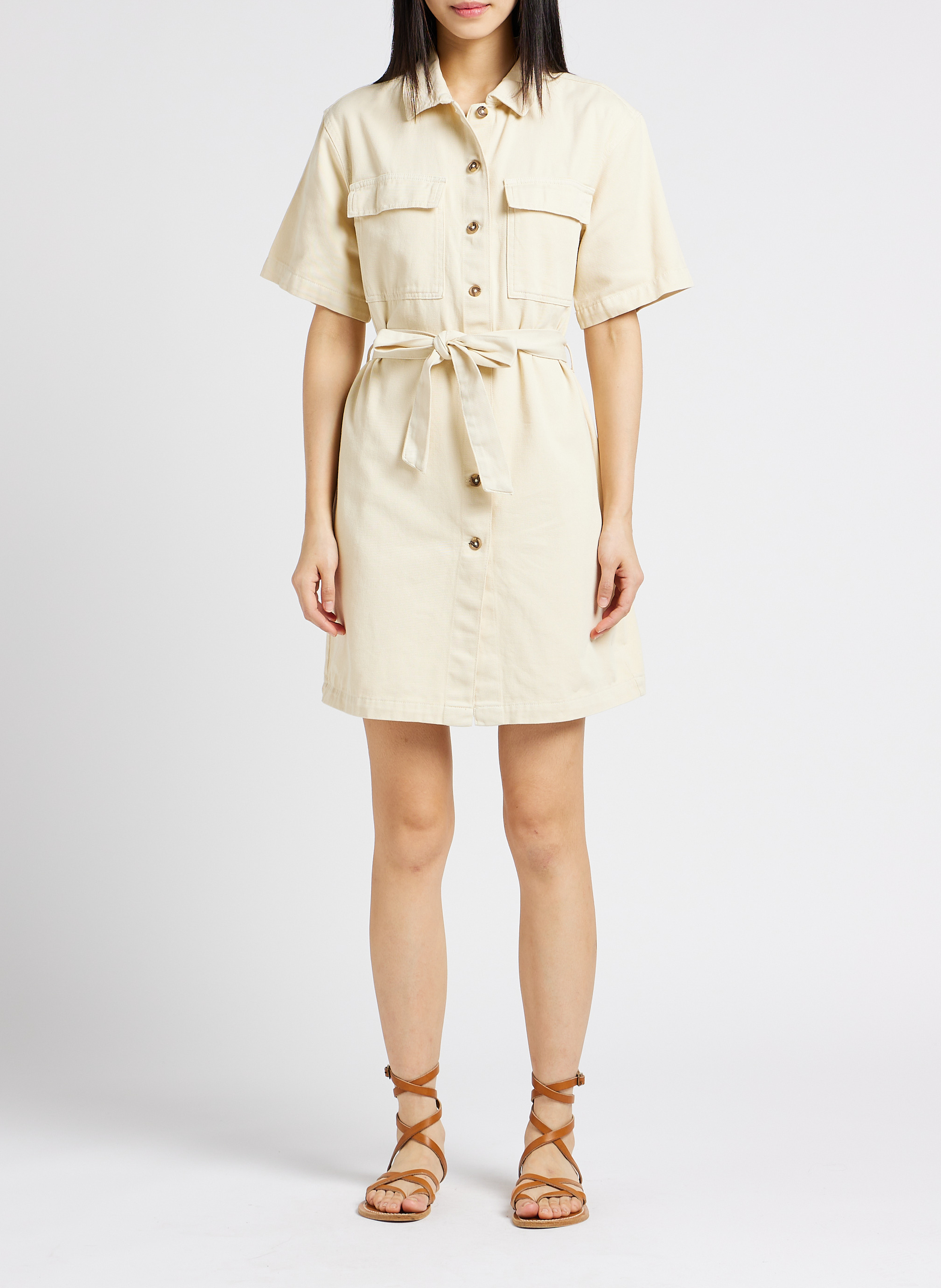 Korte, katoenen jurk met klassieke kraag VILA Beige