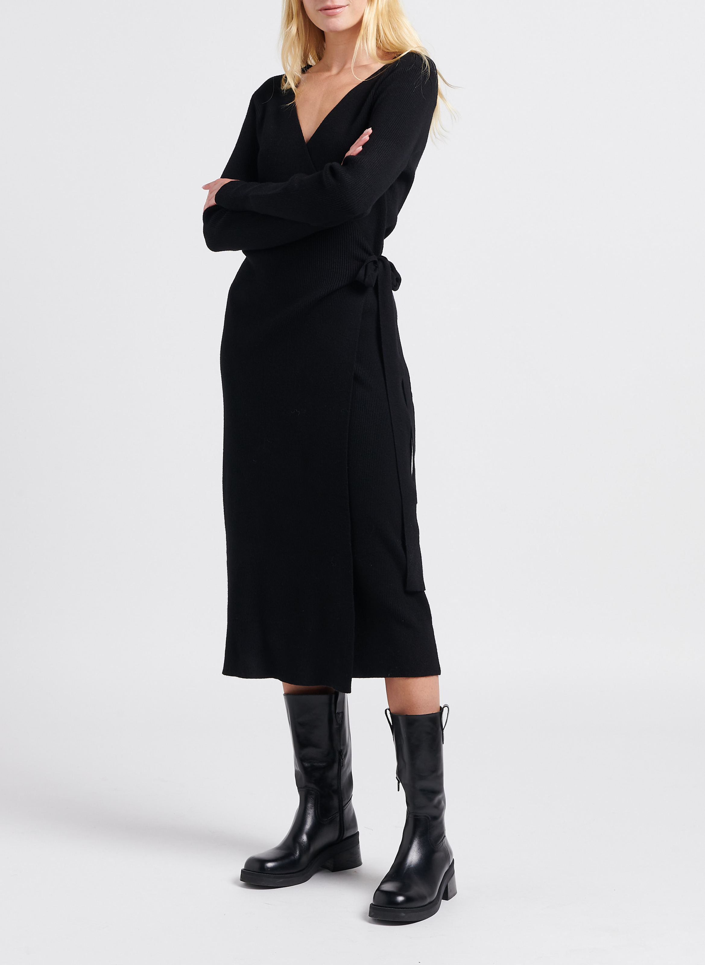 Lange Rippstrickjacke mit Gürtel VILA Schwarz