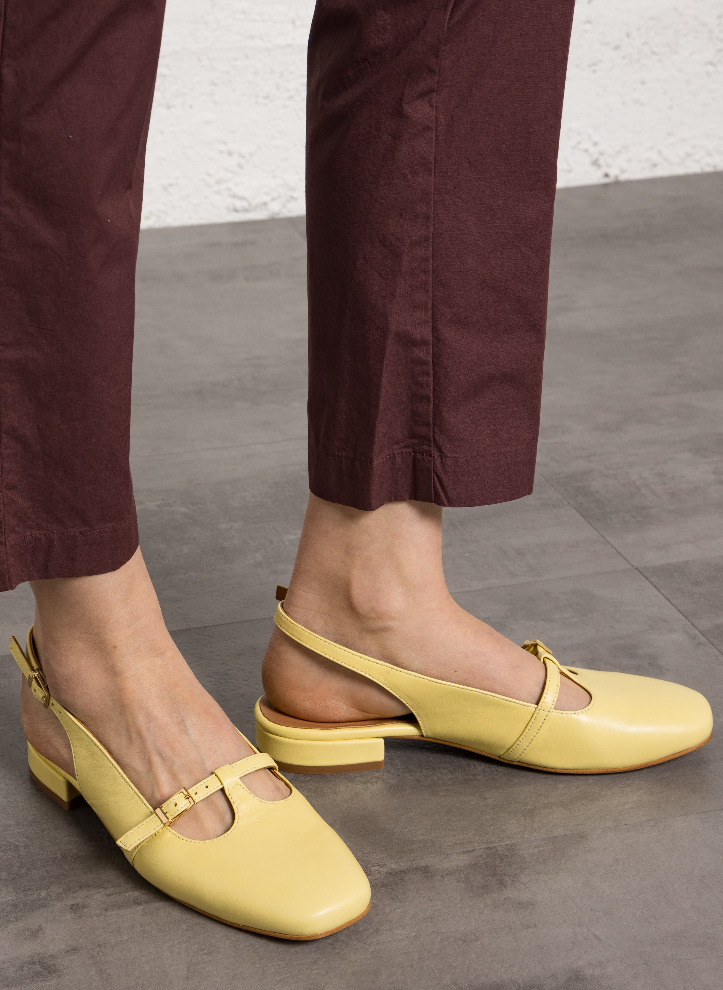 Babies slingback en cuir vernis MELLOW YELLOW Jaune