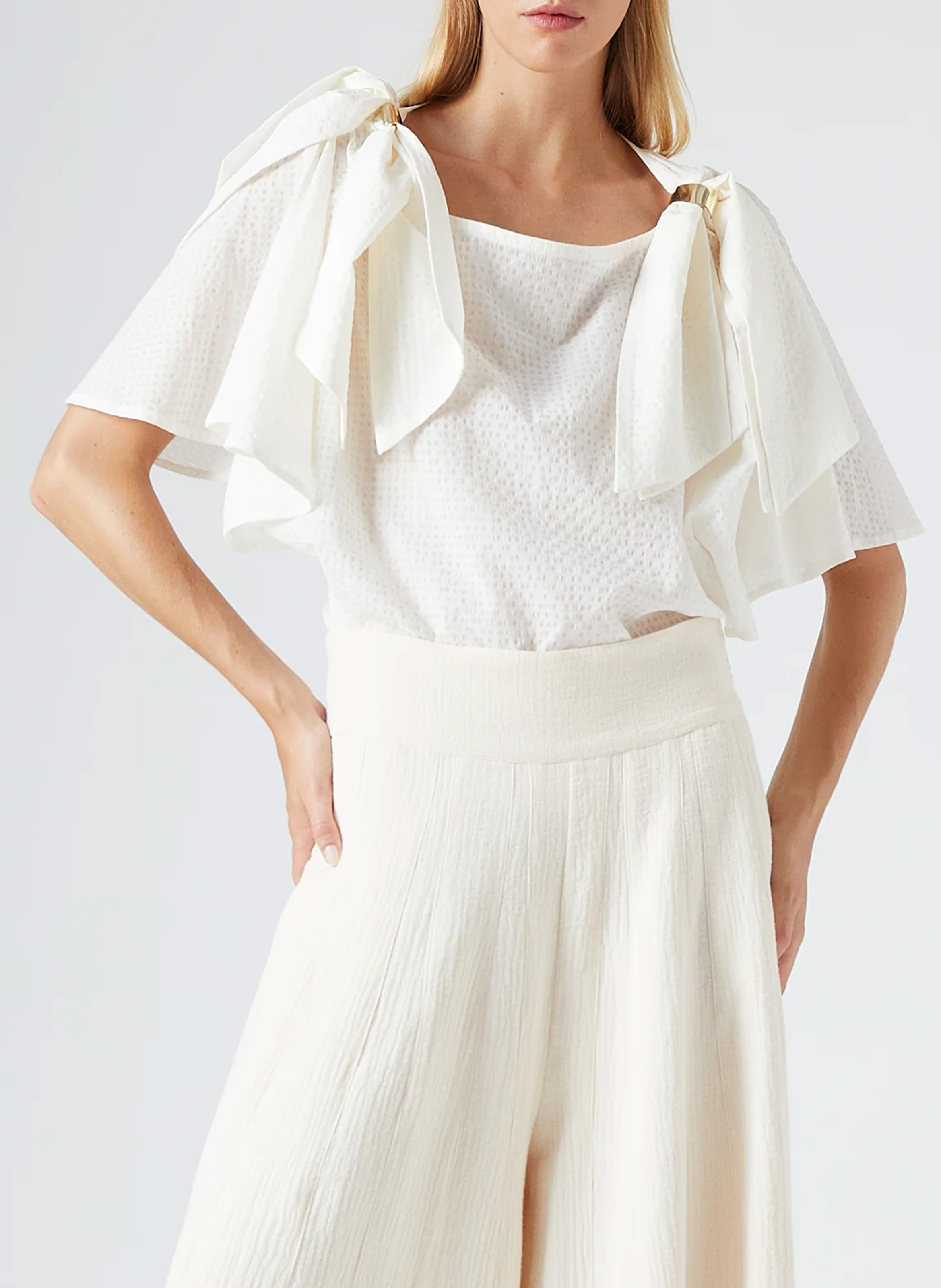 Weit geschnittenes Baumwoll-Top THE LABEL EDITION Weiss