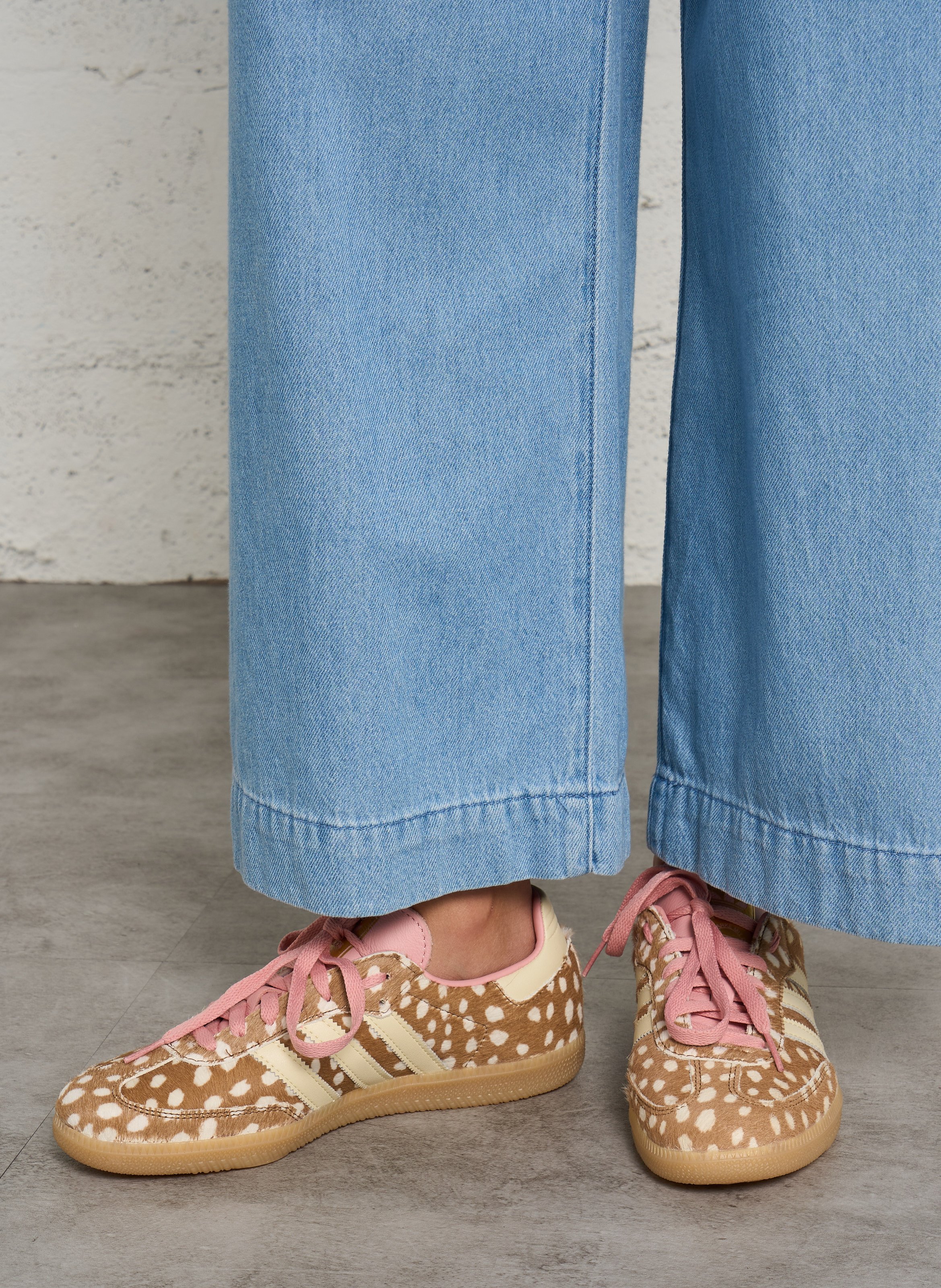 Low-top sneakers with print ADIDAS Brown